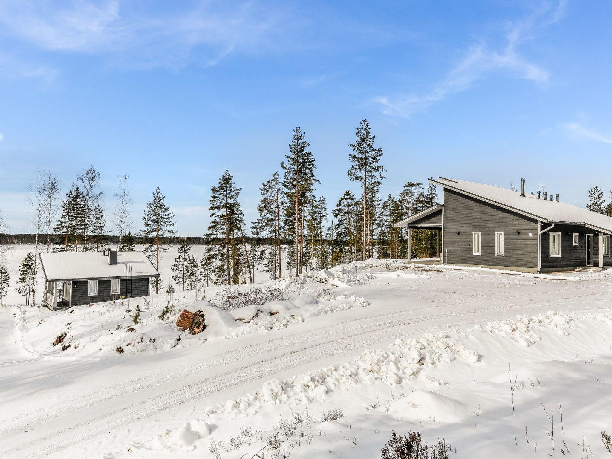 Foto 5 - Casa de 4 quartos em Kouvola com sauna e banheira de hidromassagem