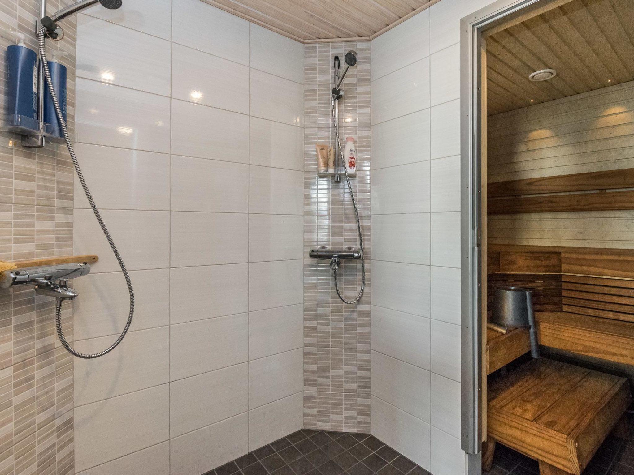 Foto 25 - Casa con 4 camere da letto a Kouvola con sauna e vasca idromassaggio