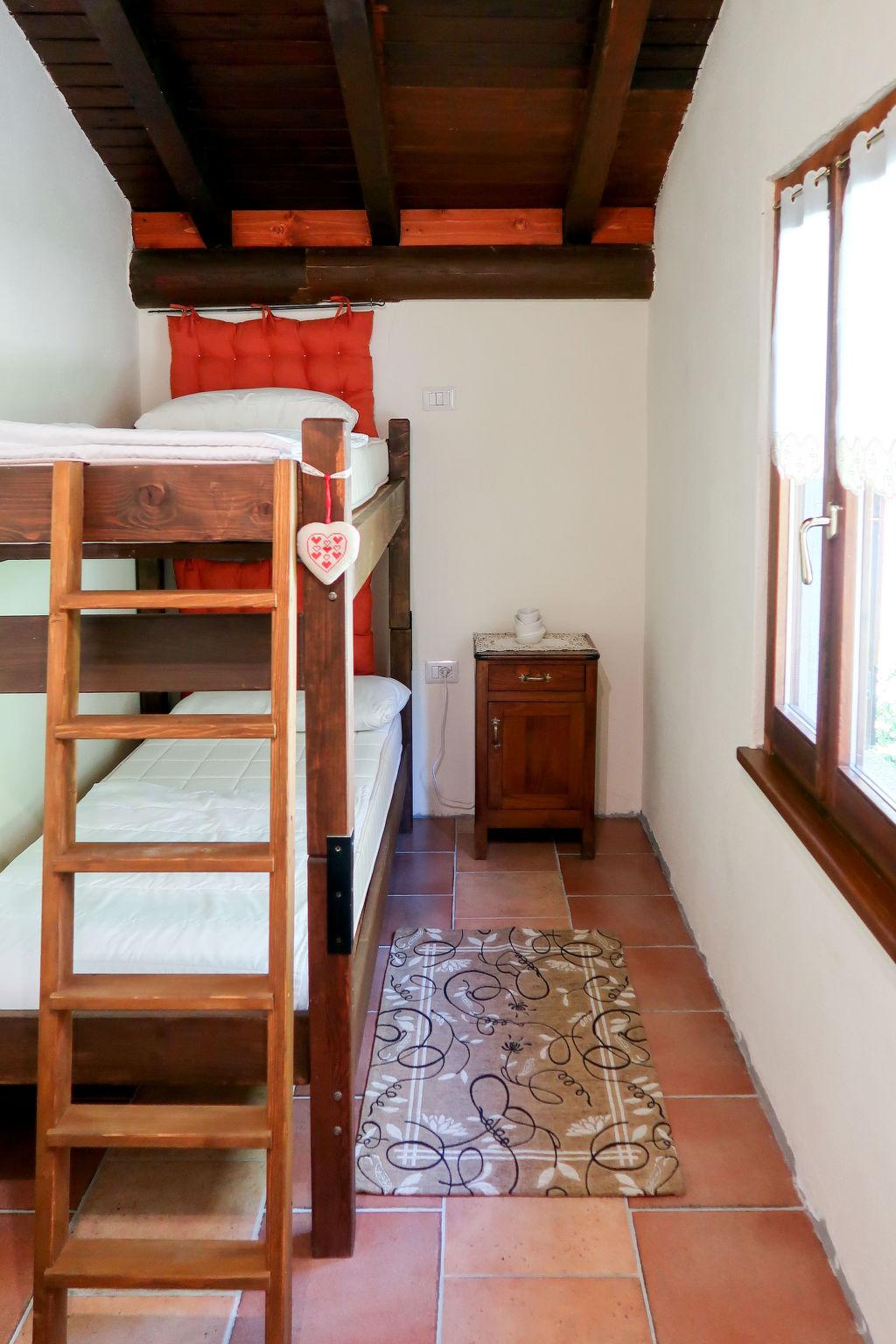 Foto 16 - Casa con 3 camere da letto a Garzeno con giardino e vista sulle montagne