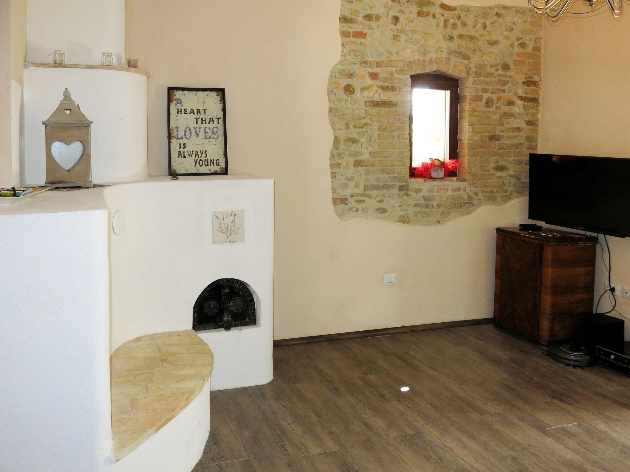 Foto 8 - Apartamento de 1 quarto em Roseto degli Abruzzi com piscina e jardim