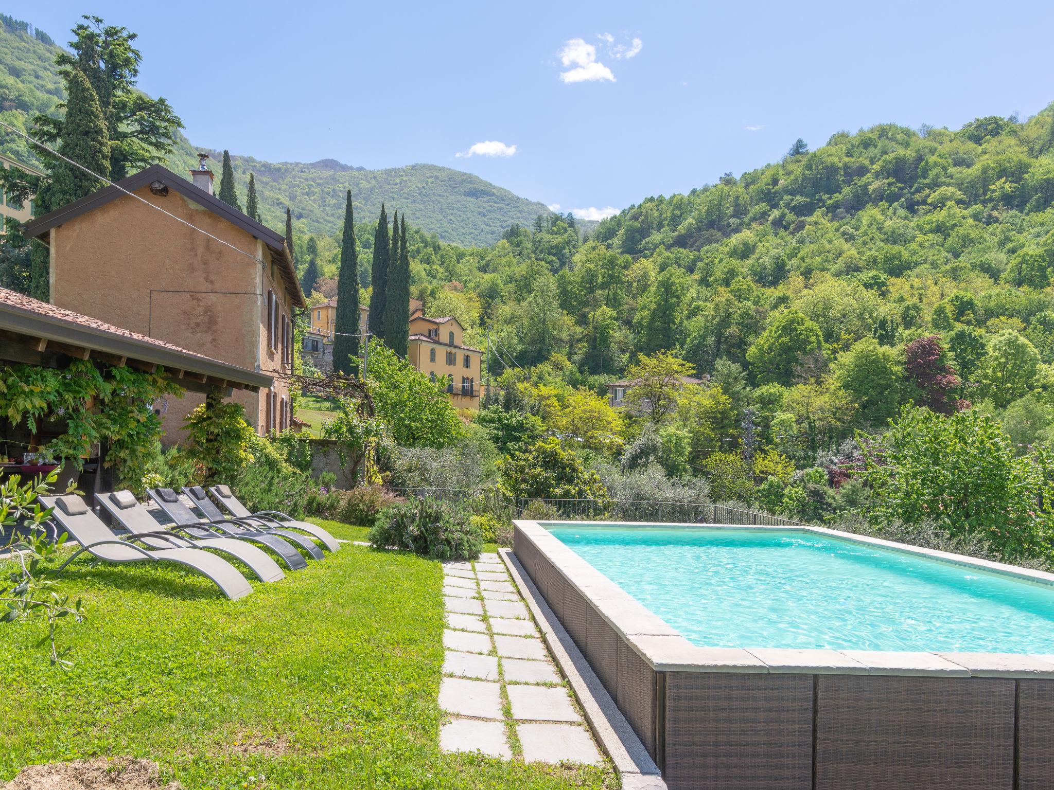 Foto 22 - Casa con 2 camere da letto a Perledo con piscina privata e vista sulle montagne