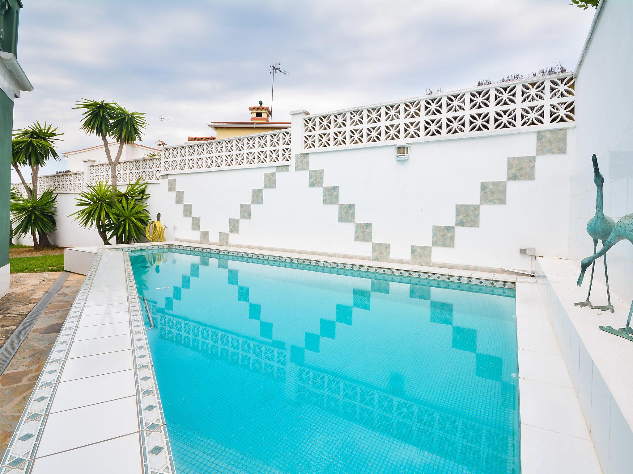 Photo 13 - Maison de 2 chambres à Marbella avec piscine privée et vues à la mer