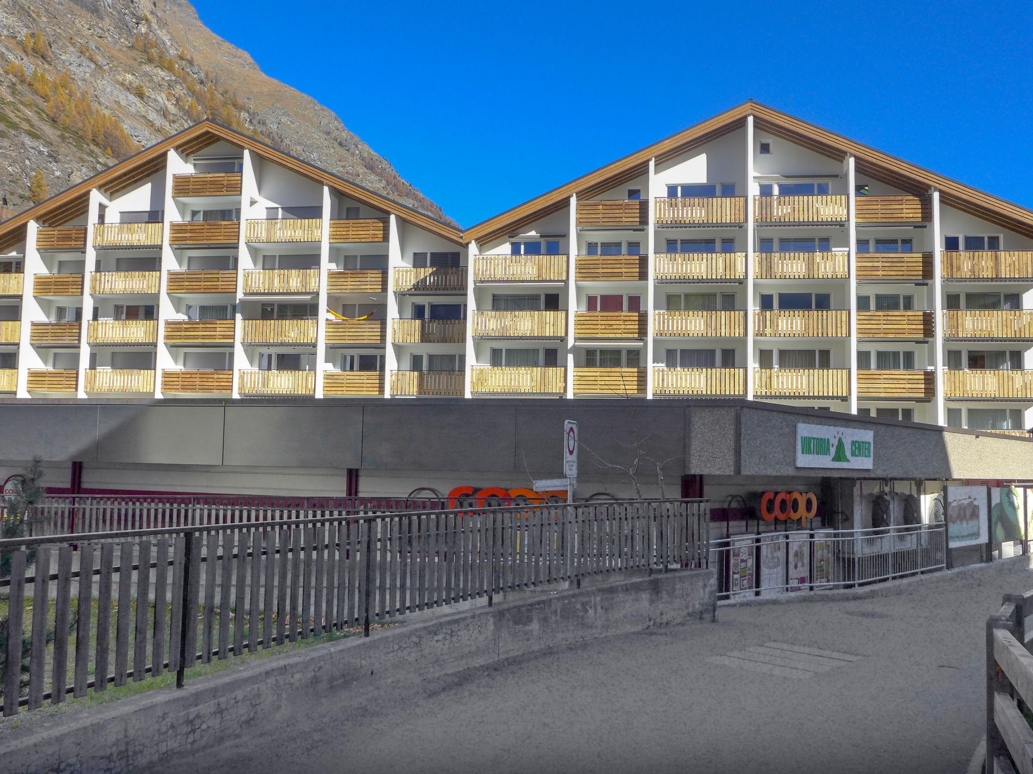 Foto 15 - Apartamento de 2 habitaciones en Zermatt con vistas a la montaña