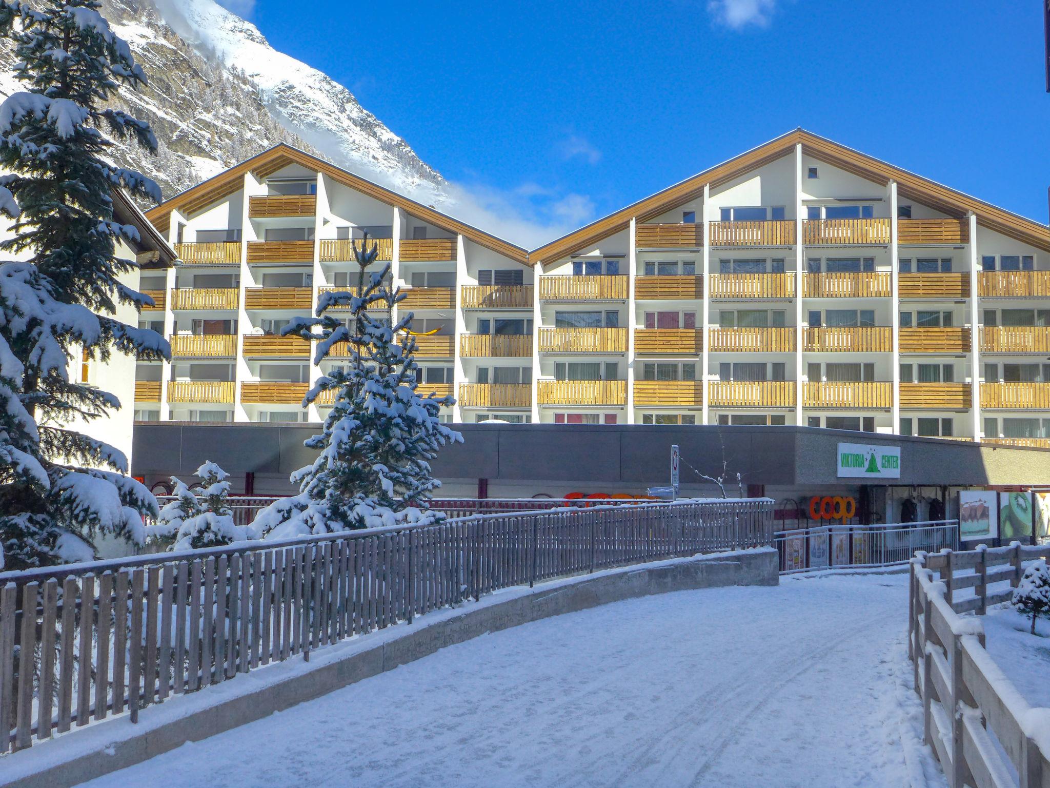 Foto 17 - Apartamento de 2 quartos em Zermatt com vista para a montanha