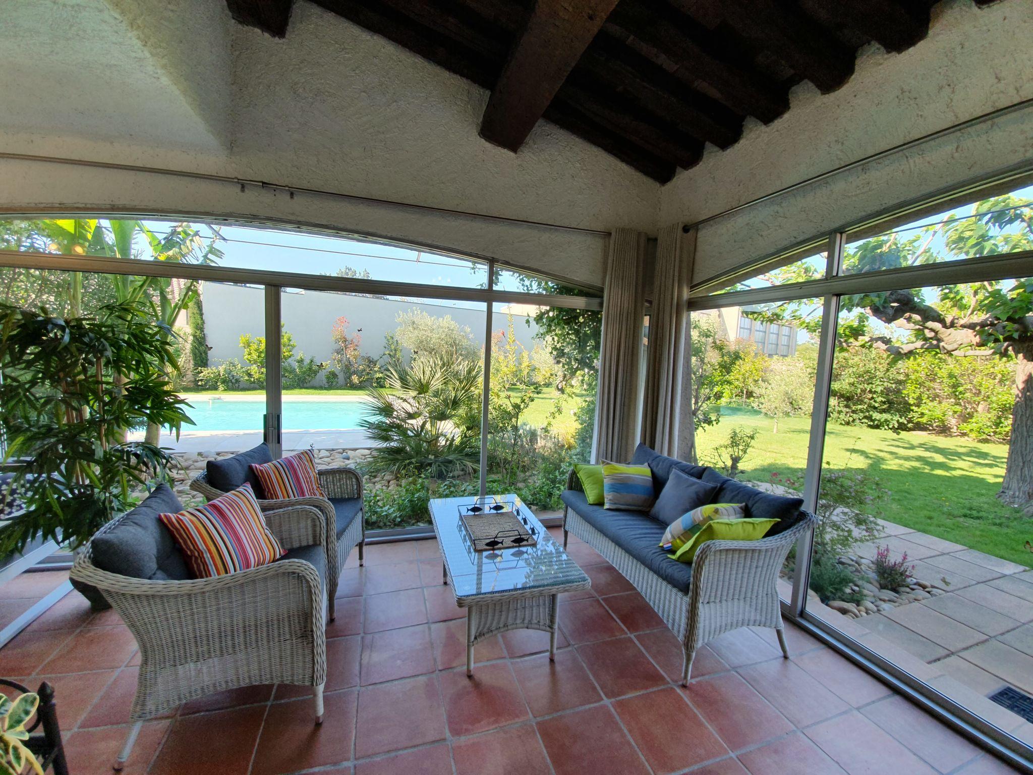 Photo 10 - Maison de 2 chambres à Morières-lès-Avignon avec piscine privée et terrasse