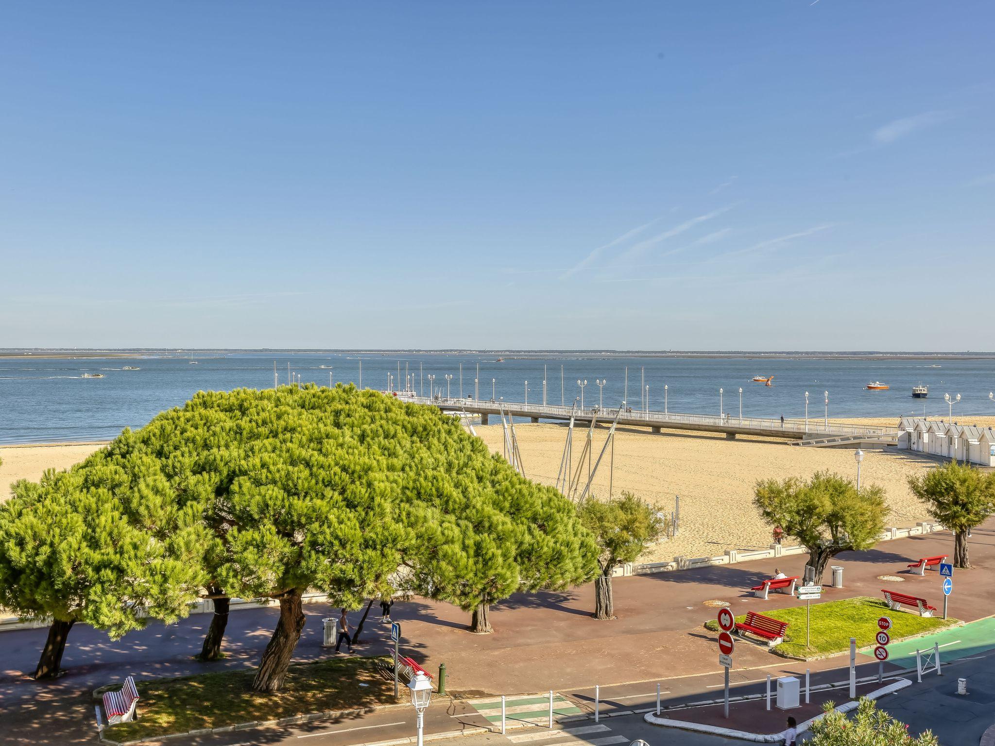 Foto 3 - Apartamento de 1 habitación en Arcachon con vistas al mar