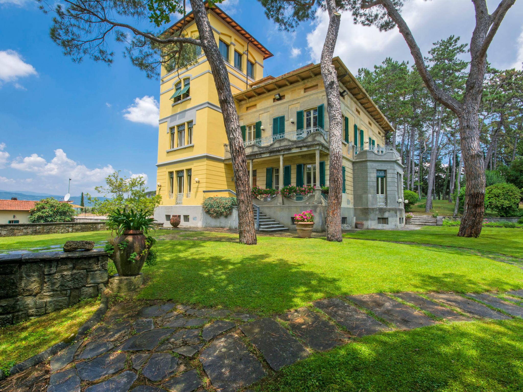 Foto 31 - Casa de 7 quartos em Arezzo com piscina privada e jardim