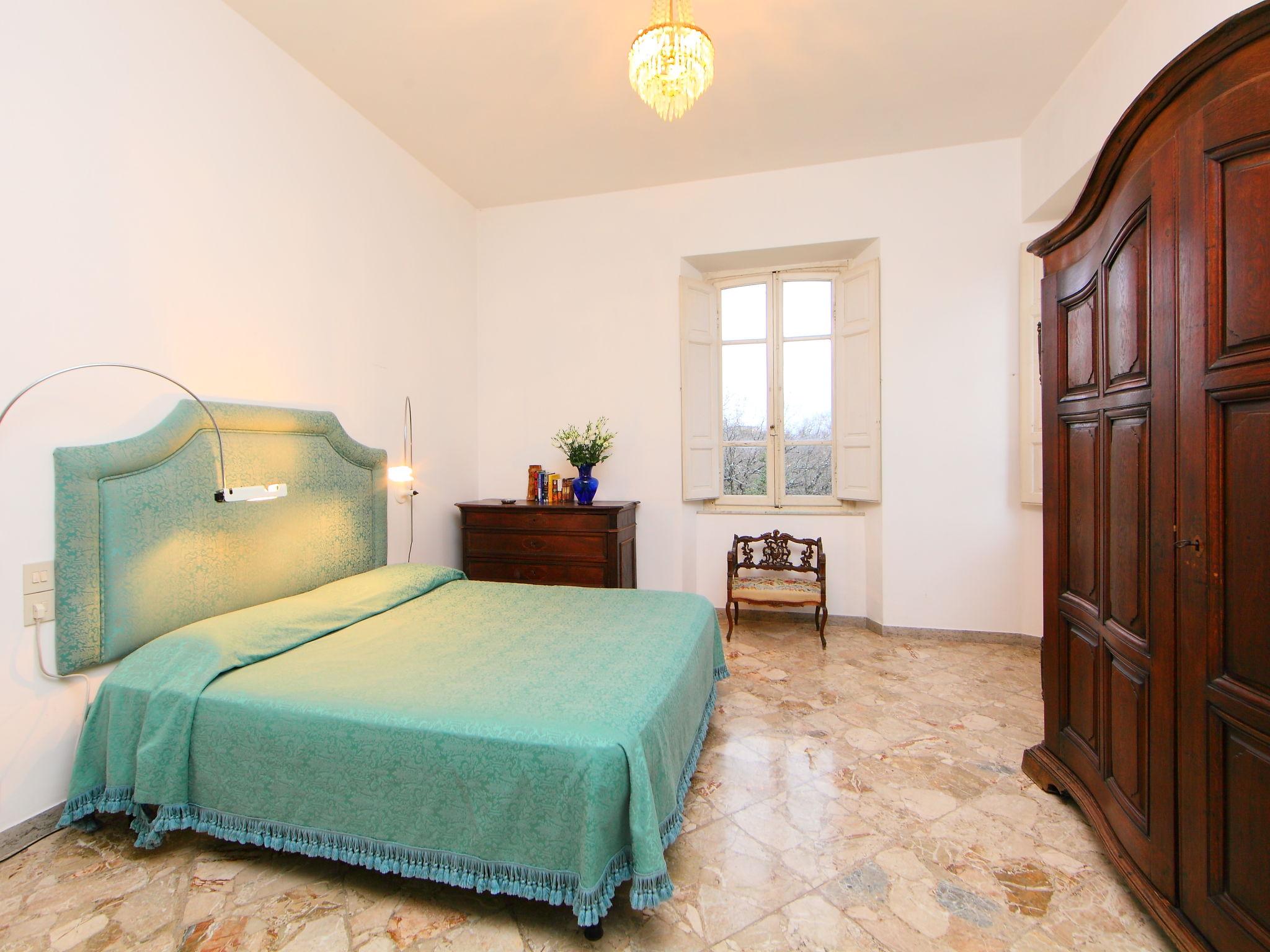 Photo 19 - 7 bedroom House in Arezzo with private pool and garden