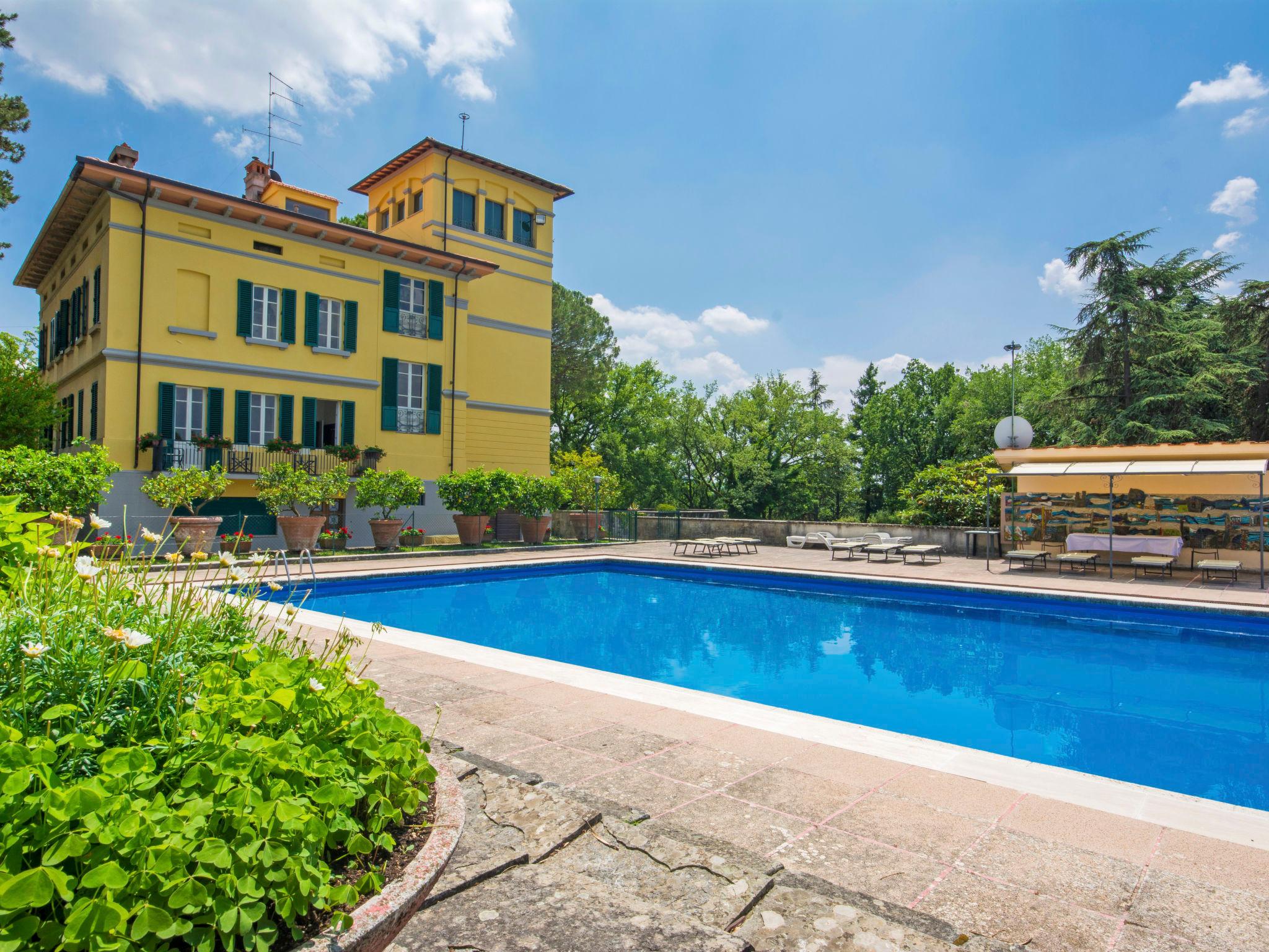 Photo 2 - Maison de 7 chambres à Arezzo avec piscine privée et jardin