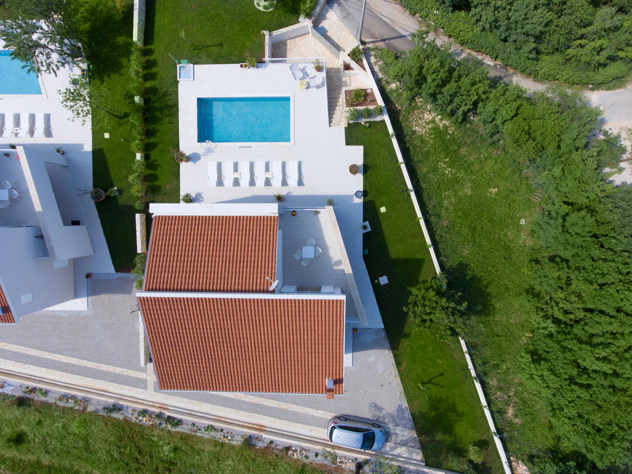 Foto 28 - Casa de 4 habitaciones en Raša con piscina privada y vistas al mar