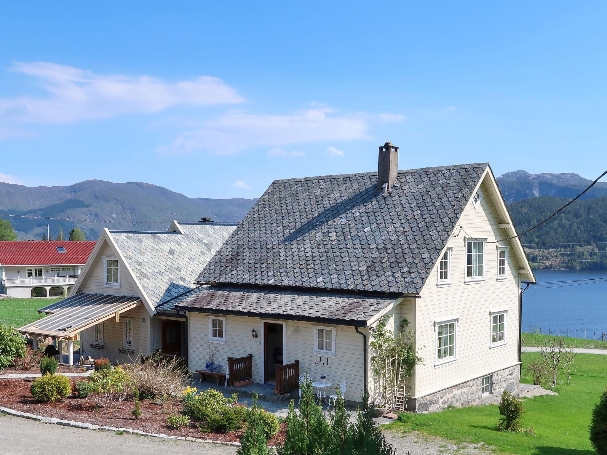 Foto 19 - Casa de 4 quartos em Askvoll com jardim e terraço