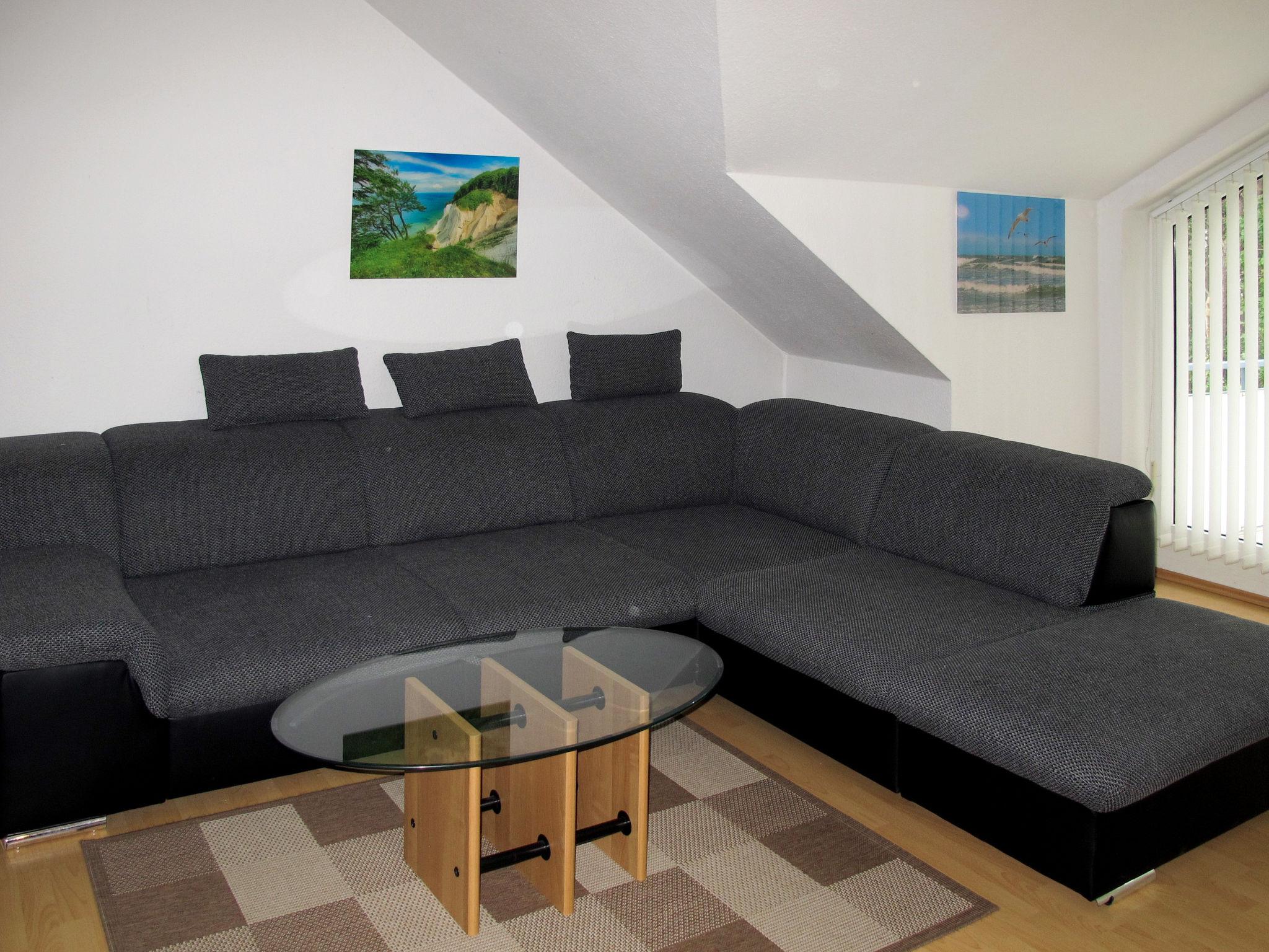 Foto 6 - Apartamento em Glowe com jardim