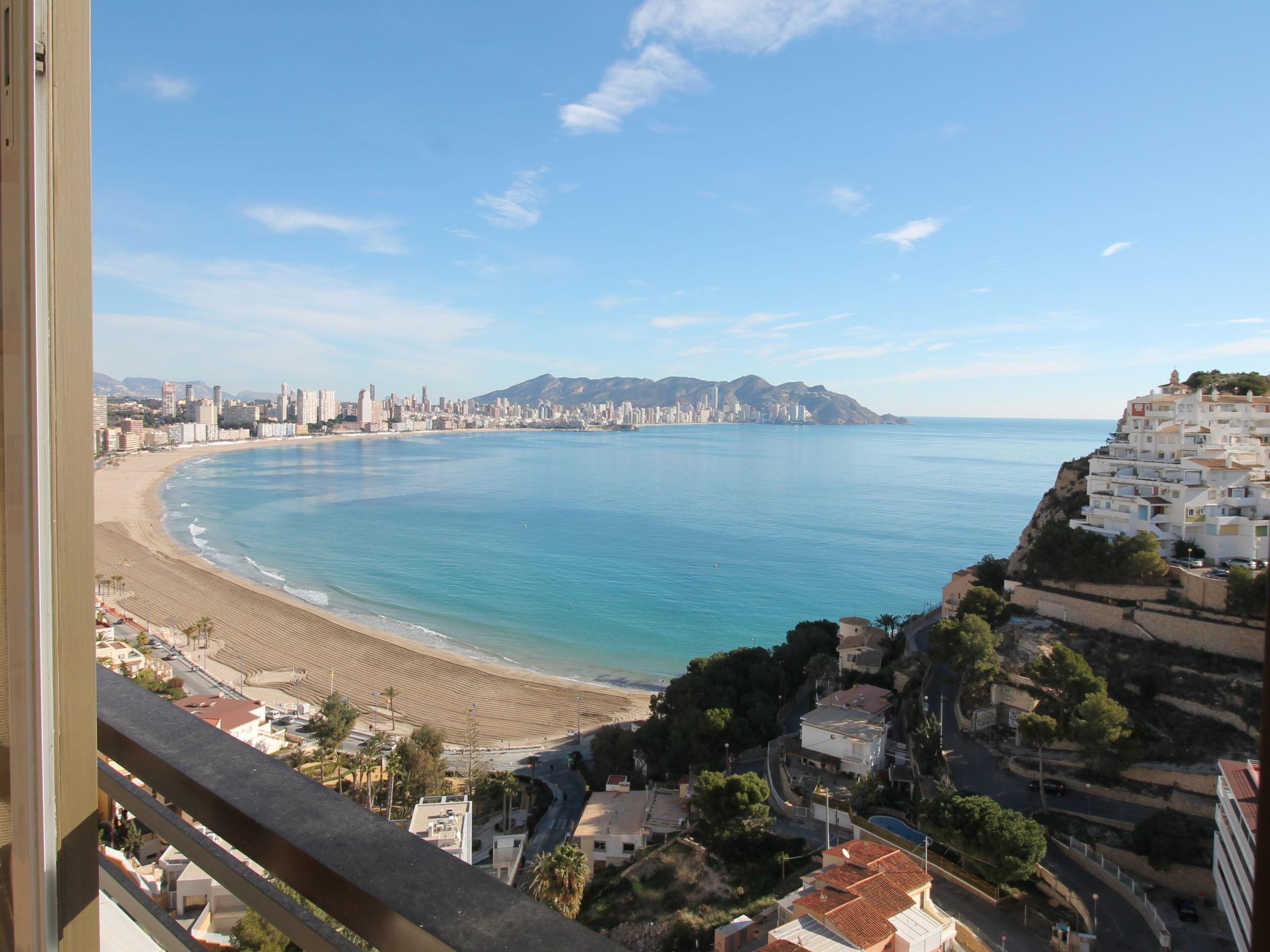 Foto 1 - Appartamento con 1 camera da letto a Benidorm con piscina e vista mare