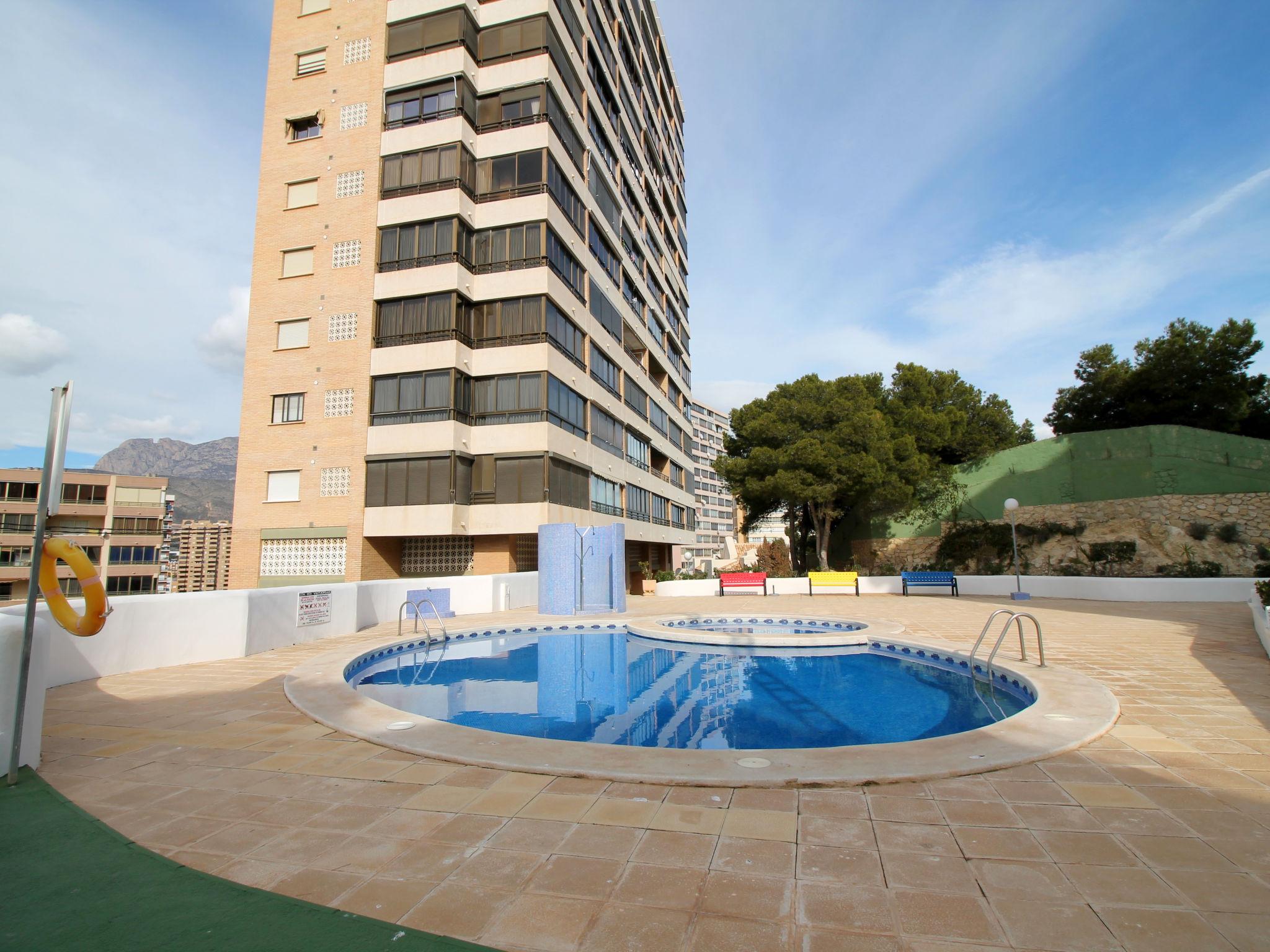 Foto 15 - Apartamento de 1 quarto em Benidorm com piscina e vistas do mar