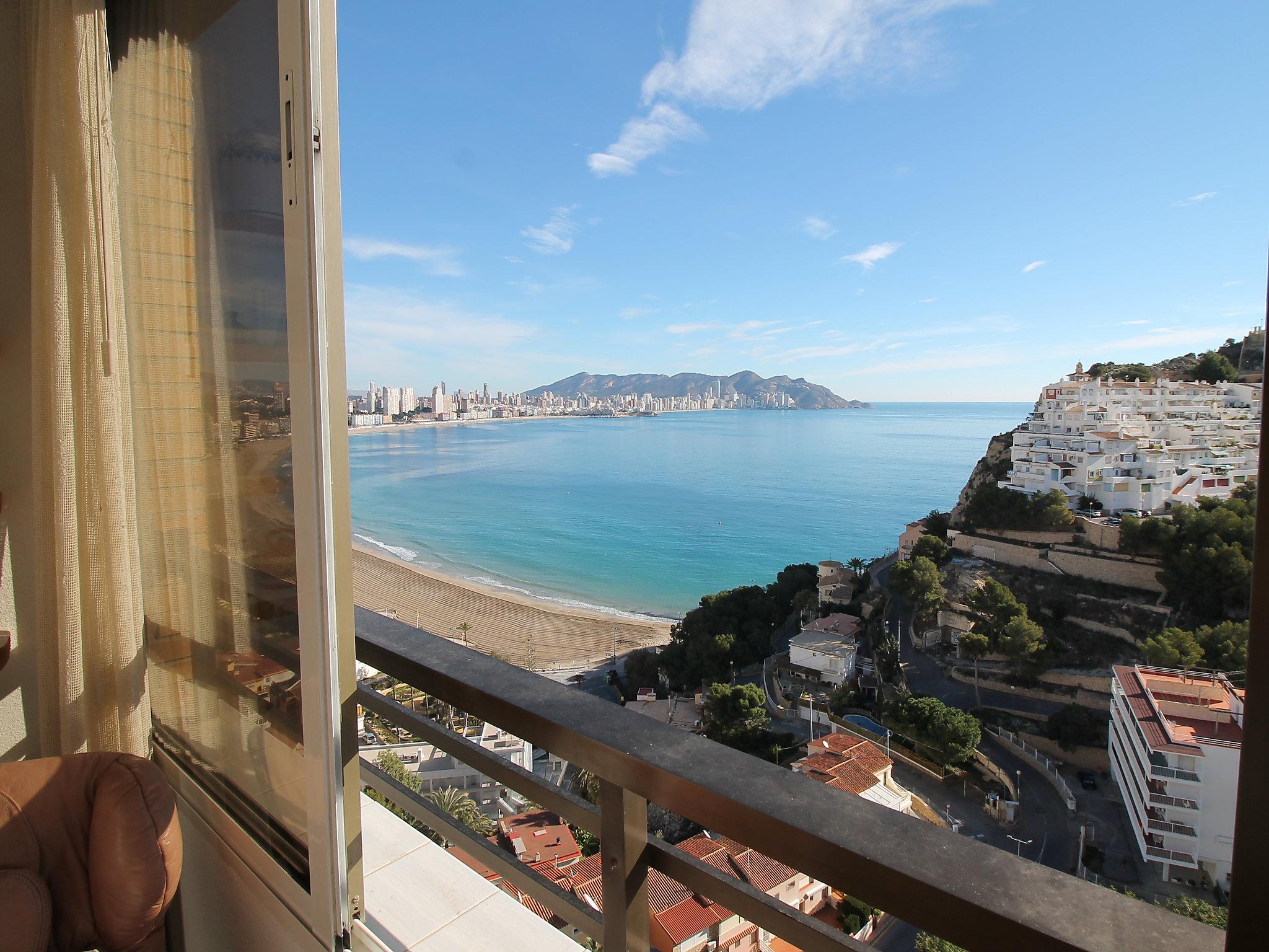 Foto 5 - Apartamento de 1 habitación en Benidorm con piscina y vistas al mar