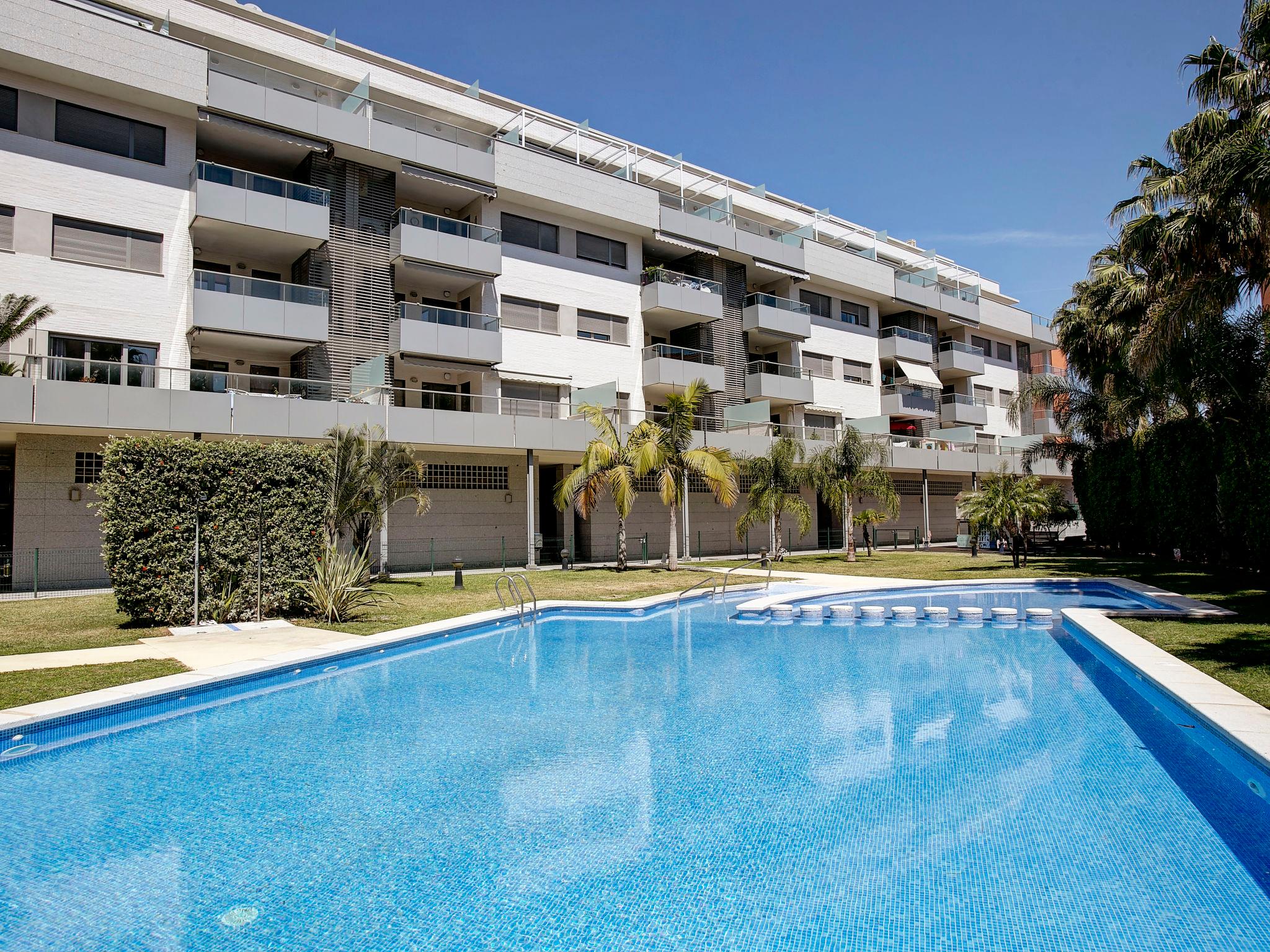 Foto 1 - Apartment mit 2 Schlafzimmern in Dénia mit schwimmbad und blick aufs meer