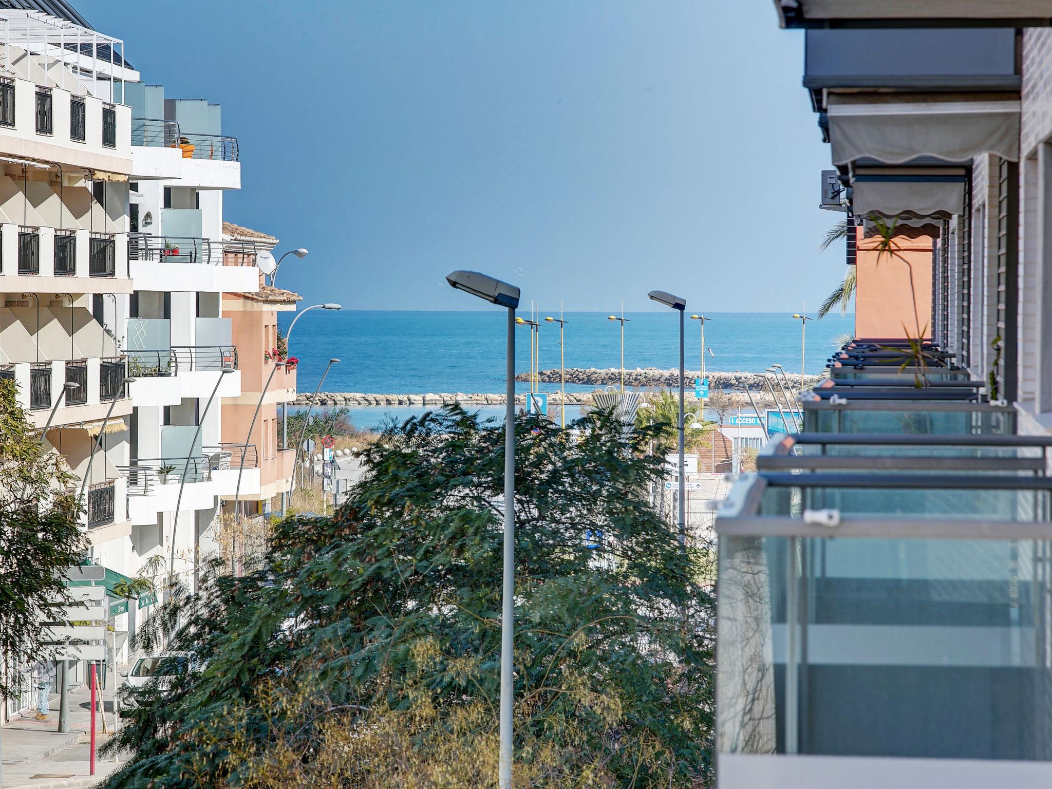 Photo 3 - Appartement de 2 chambres à Dénia avec piscine et vues à la mer