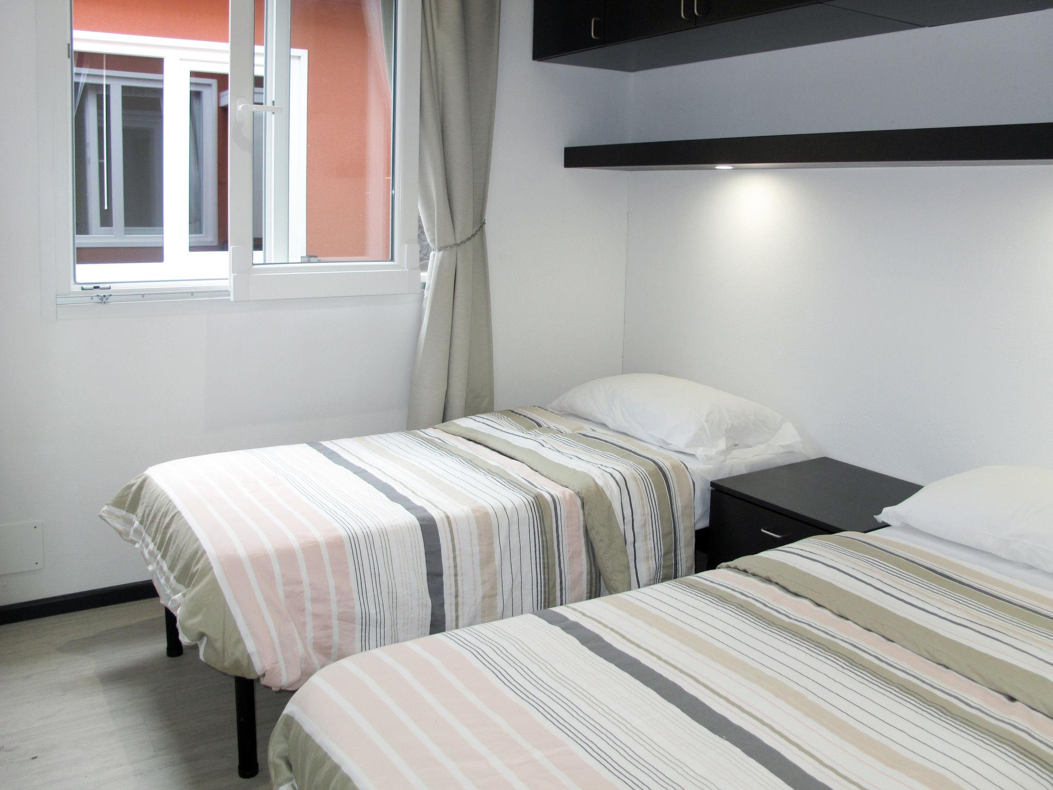 Foto 8 - Casa con 2 camere da letto a San Lorenzo al Mare con terrazza e vista mare