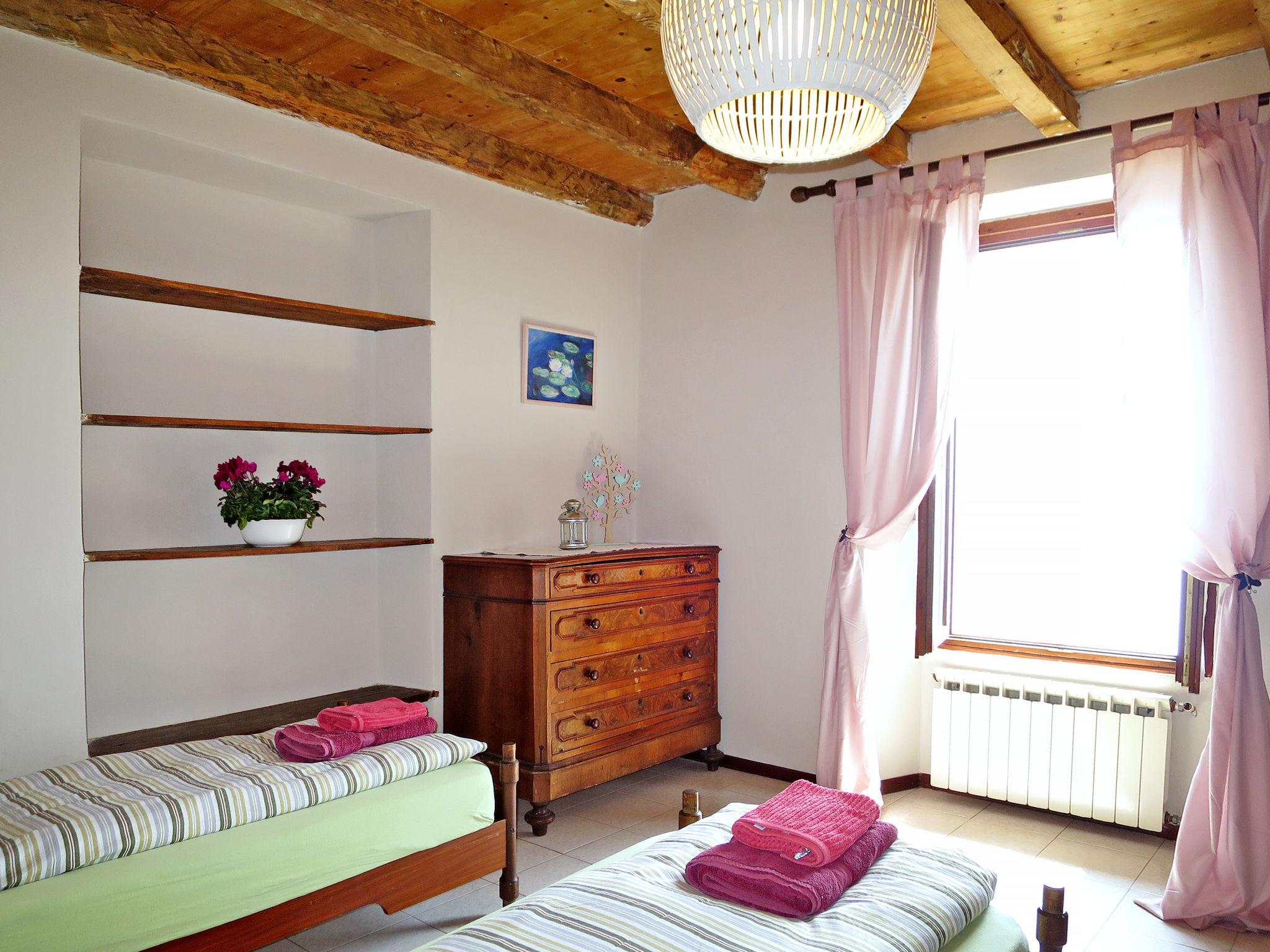 Foto 15 - Casa con 3 camere da letto a Cannero Riviera con giardino e vista sulle montagne