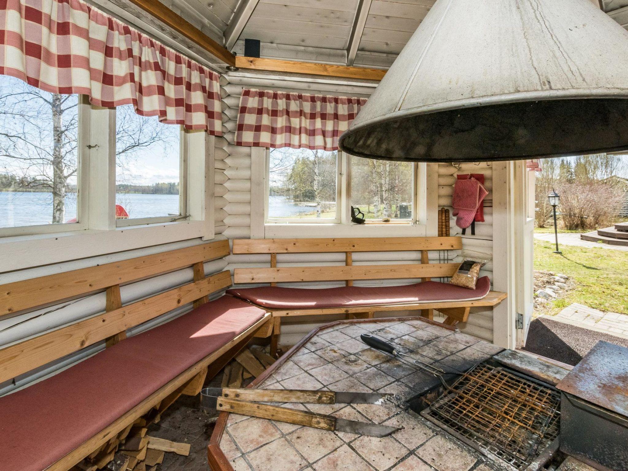 Foto 16 - Casa de 3 habitaciones en Laukaa con sauna