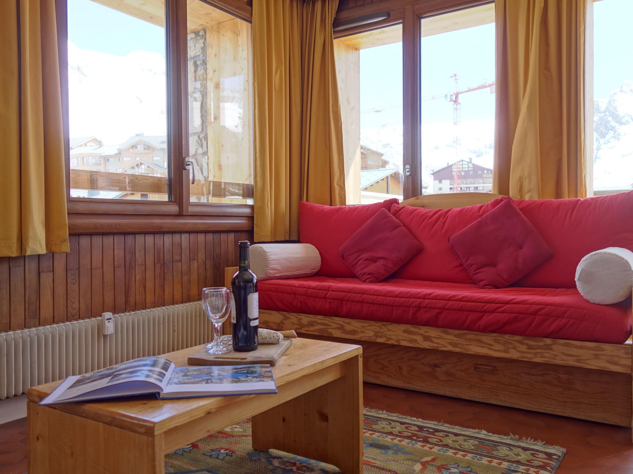 Foto 6 - Appartamento con 2 camere da letto a Tignes con vista sulle montagne