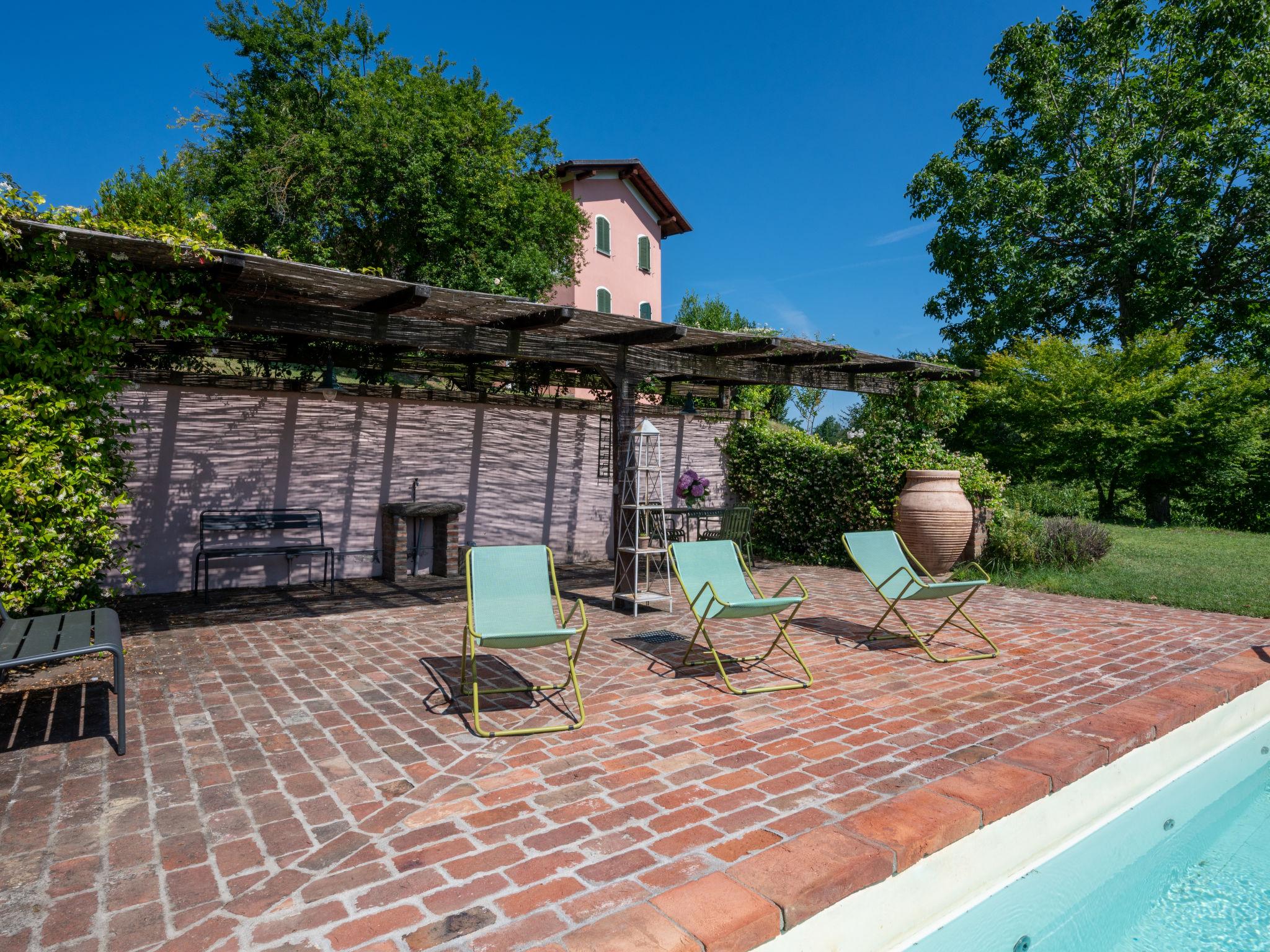 Foto 37 - Casa de 5 quartos em Soglio com piscina privada e jardim