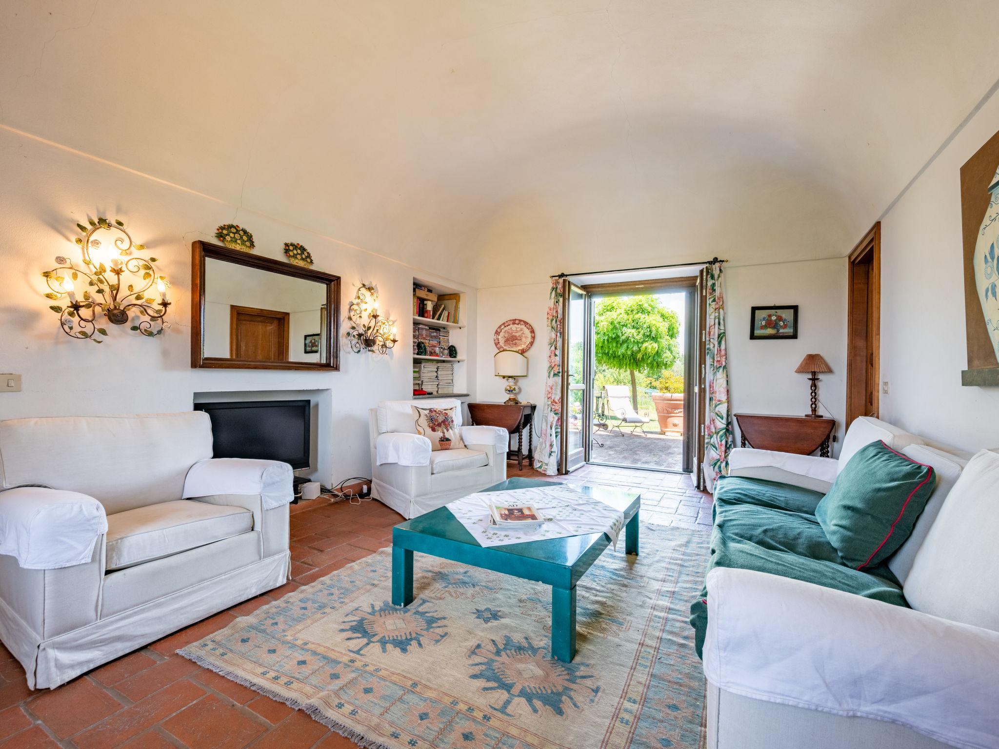 Photo 4 - Maison de 5 chambres à Soglio avec piscine privée et jardin