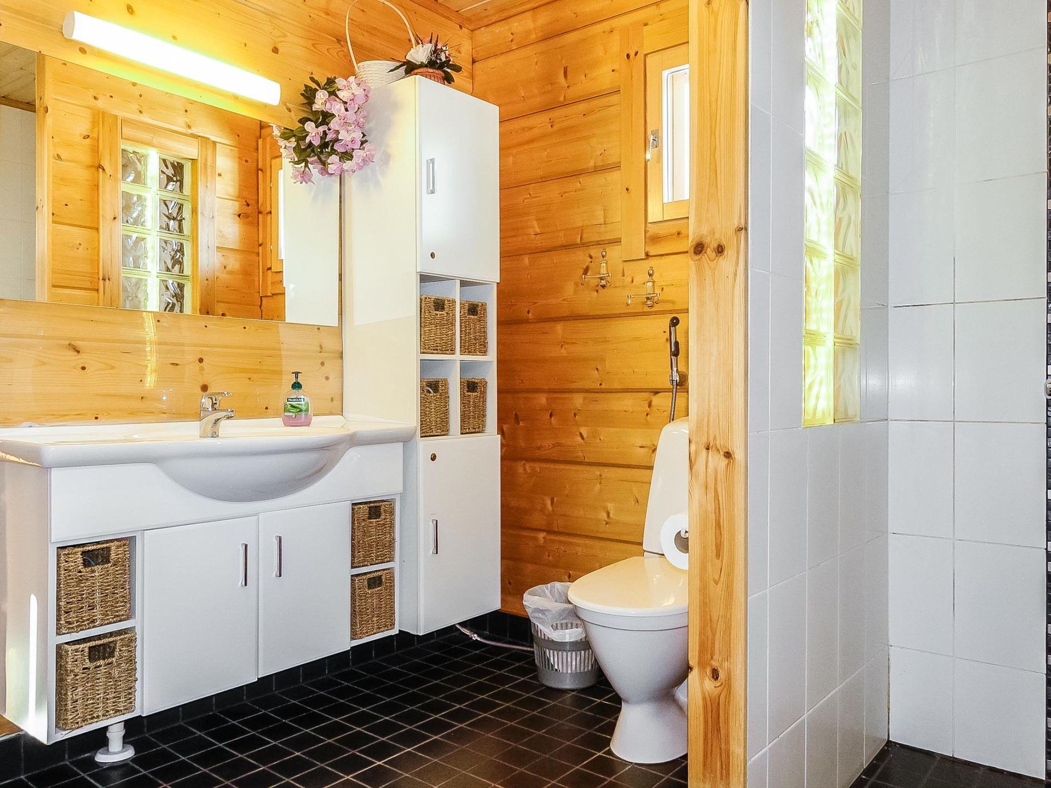 Foto 16 - Haus mit 1 Schlafzimmer in Inari mit sauna und blick auf die berge
