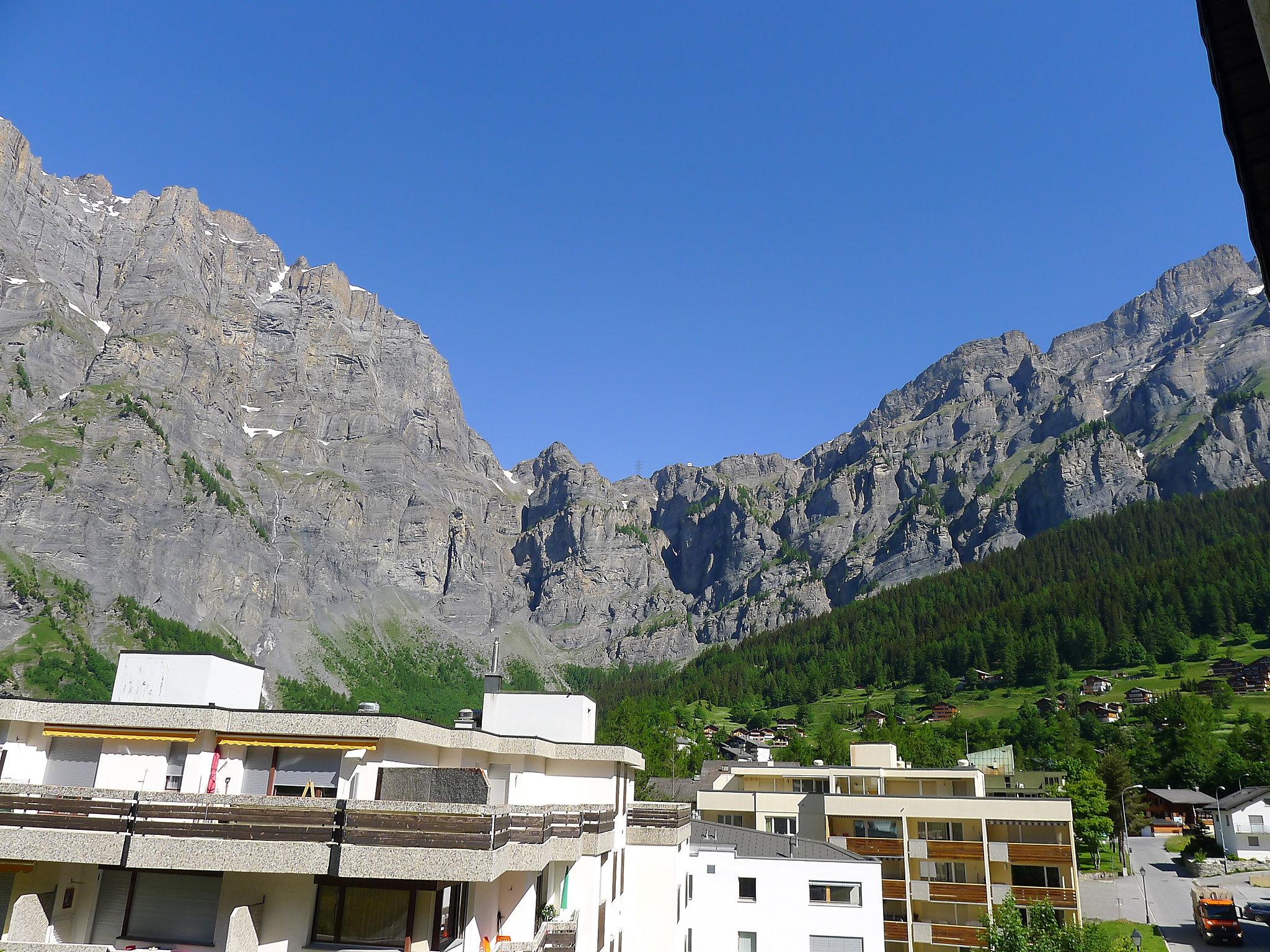 Foto 12 - Apartamento de 1 quarto em Leukerbad com vista para a montanha