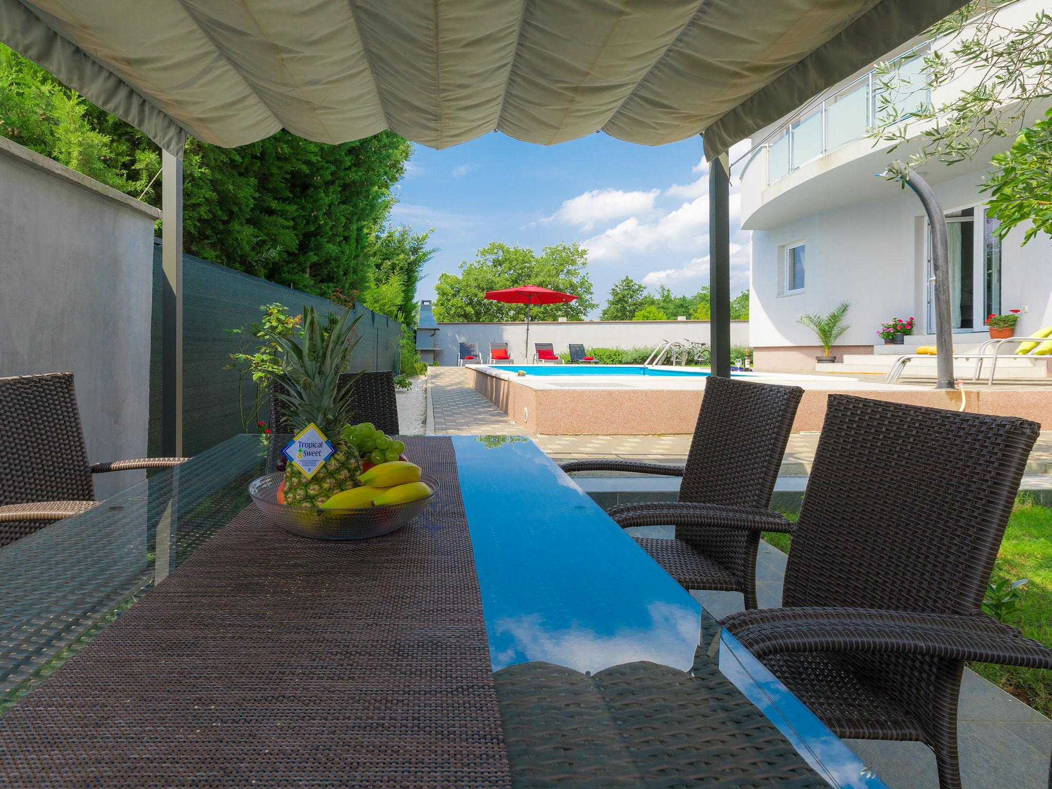 Foto 9 - Casa de 4 habitaciones en Vodnjan con piscina privada y vistas al mar