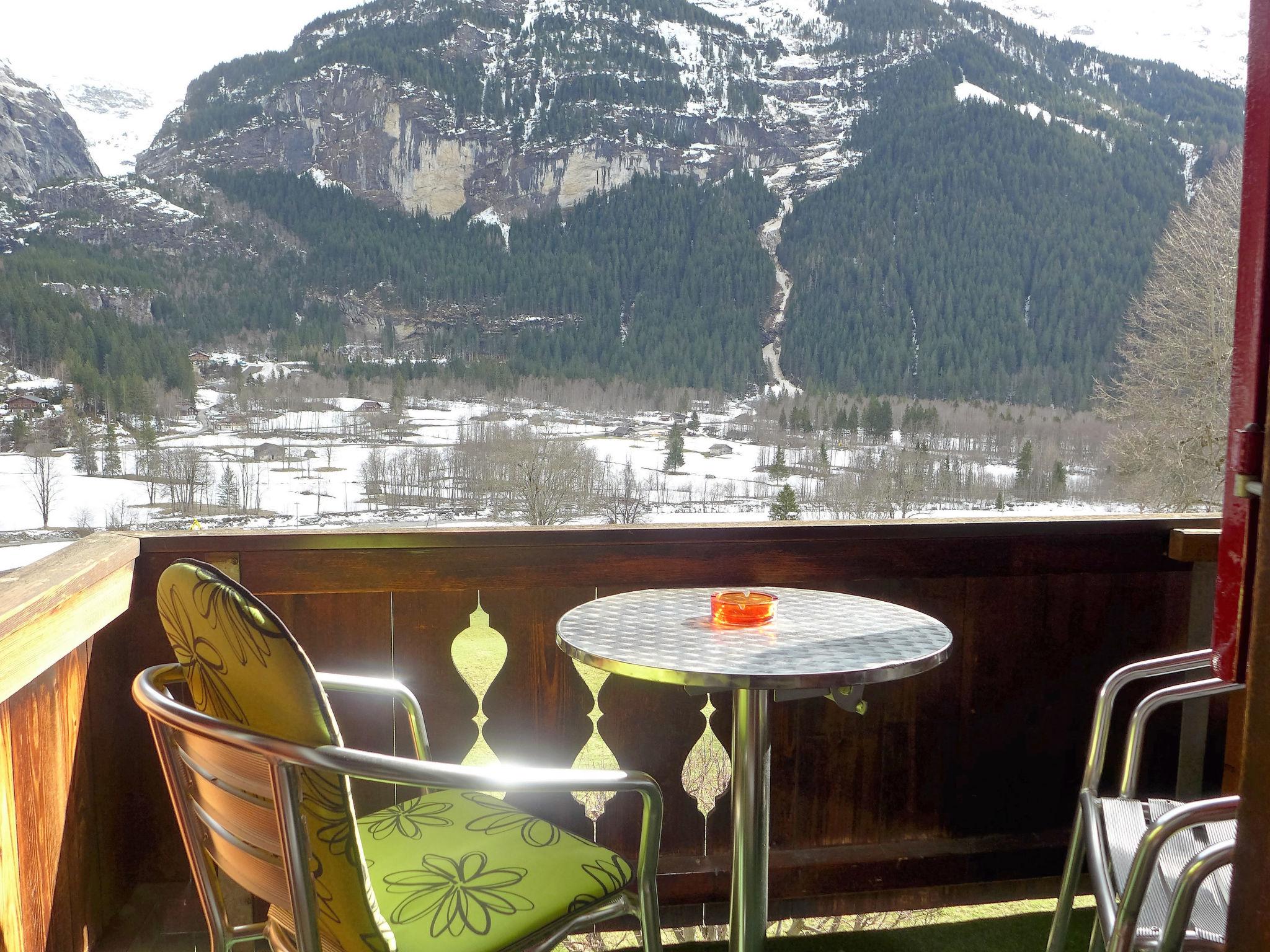Foto 11 - Appartamento con 1 camera da letto a Grindelwald con vista sulle montagne