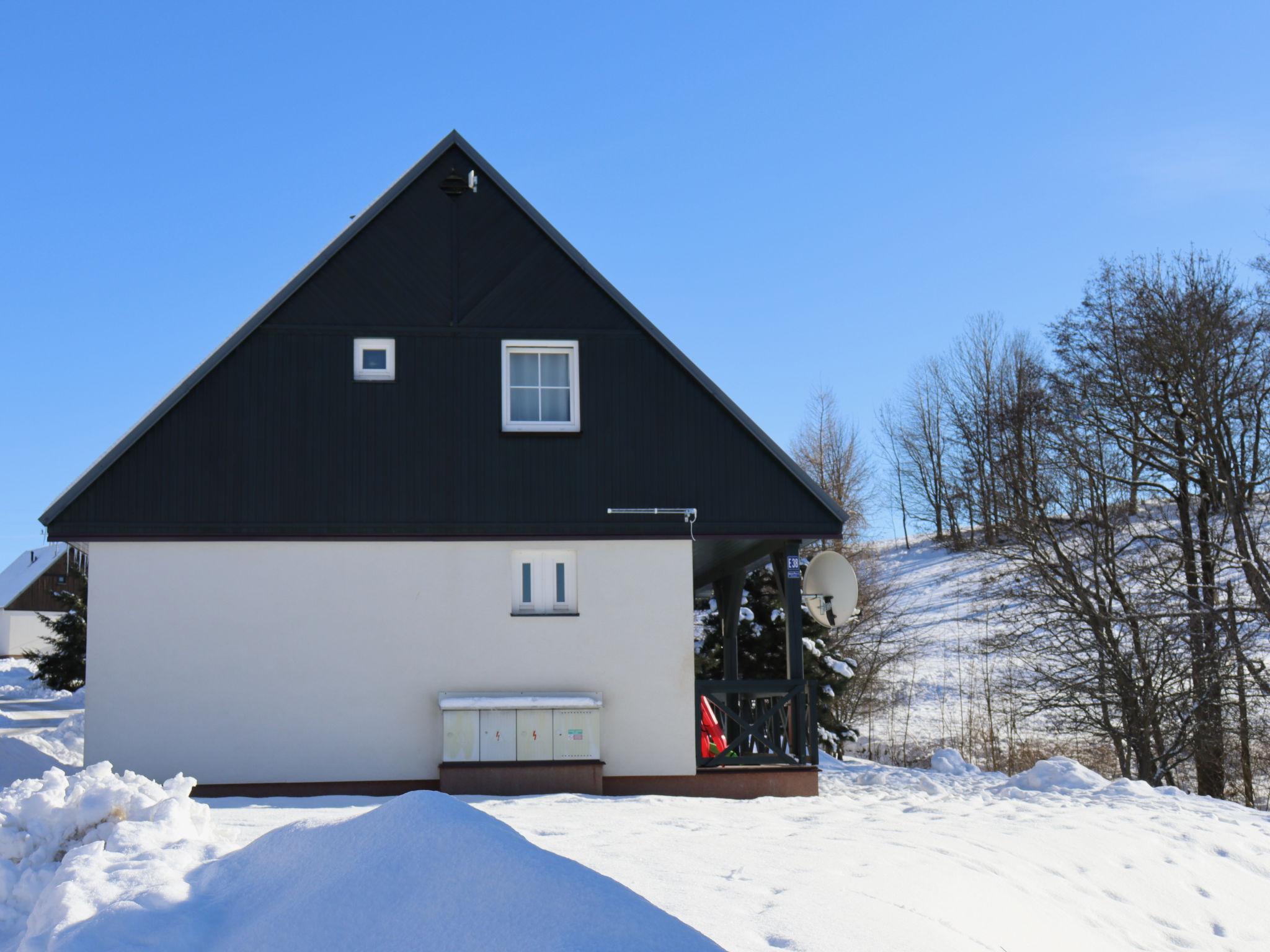 Foto 27 - Casa con 3 camere da letto a Černý Důl con piscina e giardino