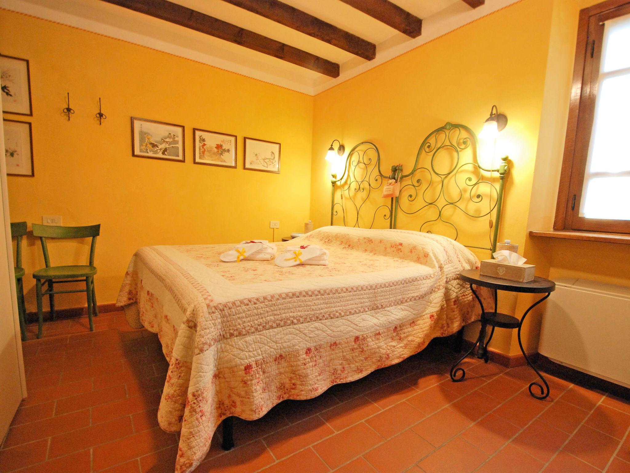 Photo 14 - 1 bedroom Apartment in Carpaneto Piacentino with garden