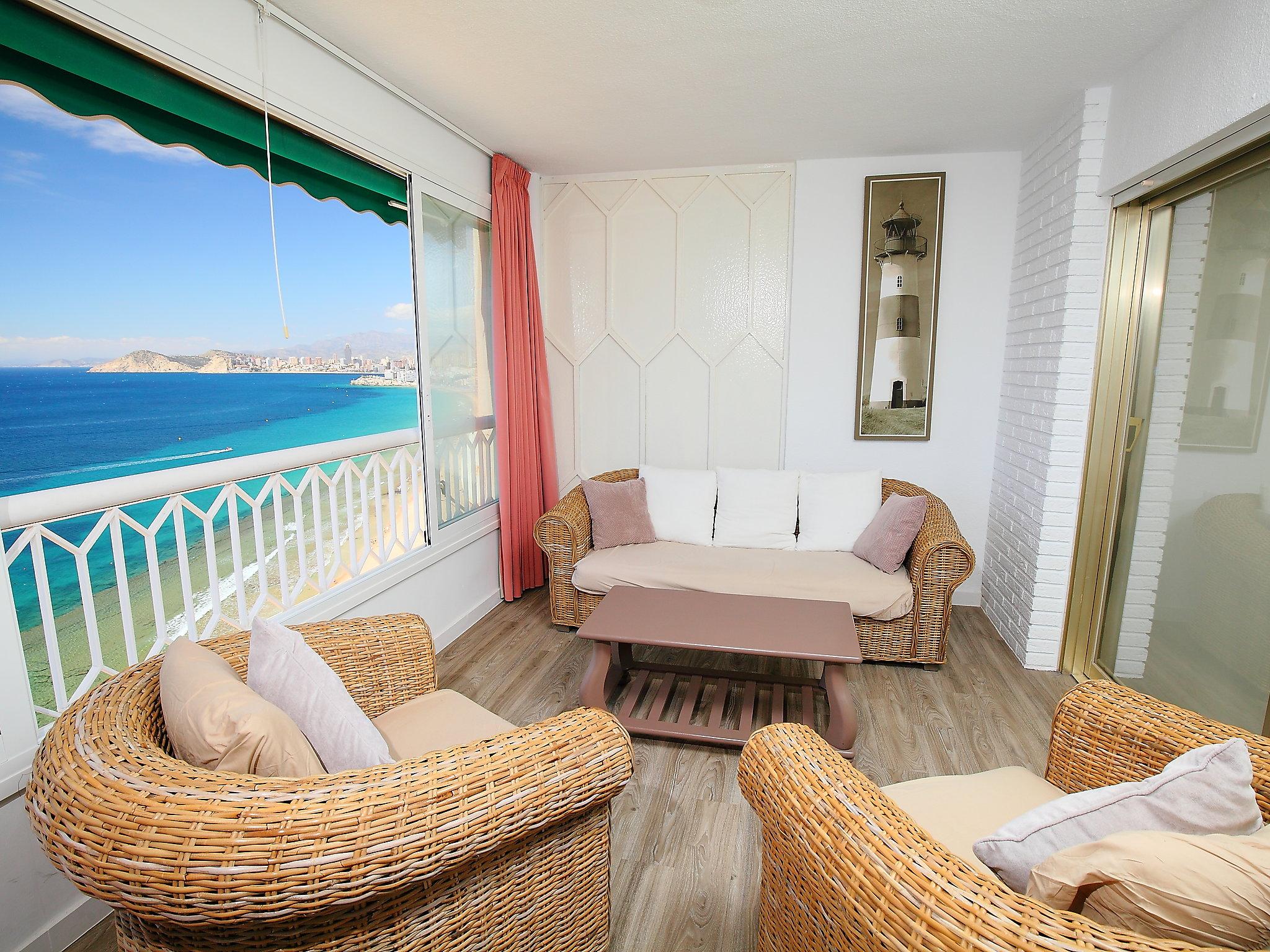 Photo 2 - Appartement de 3 chambres à Benidorm avec piscine et vues à la mer