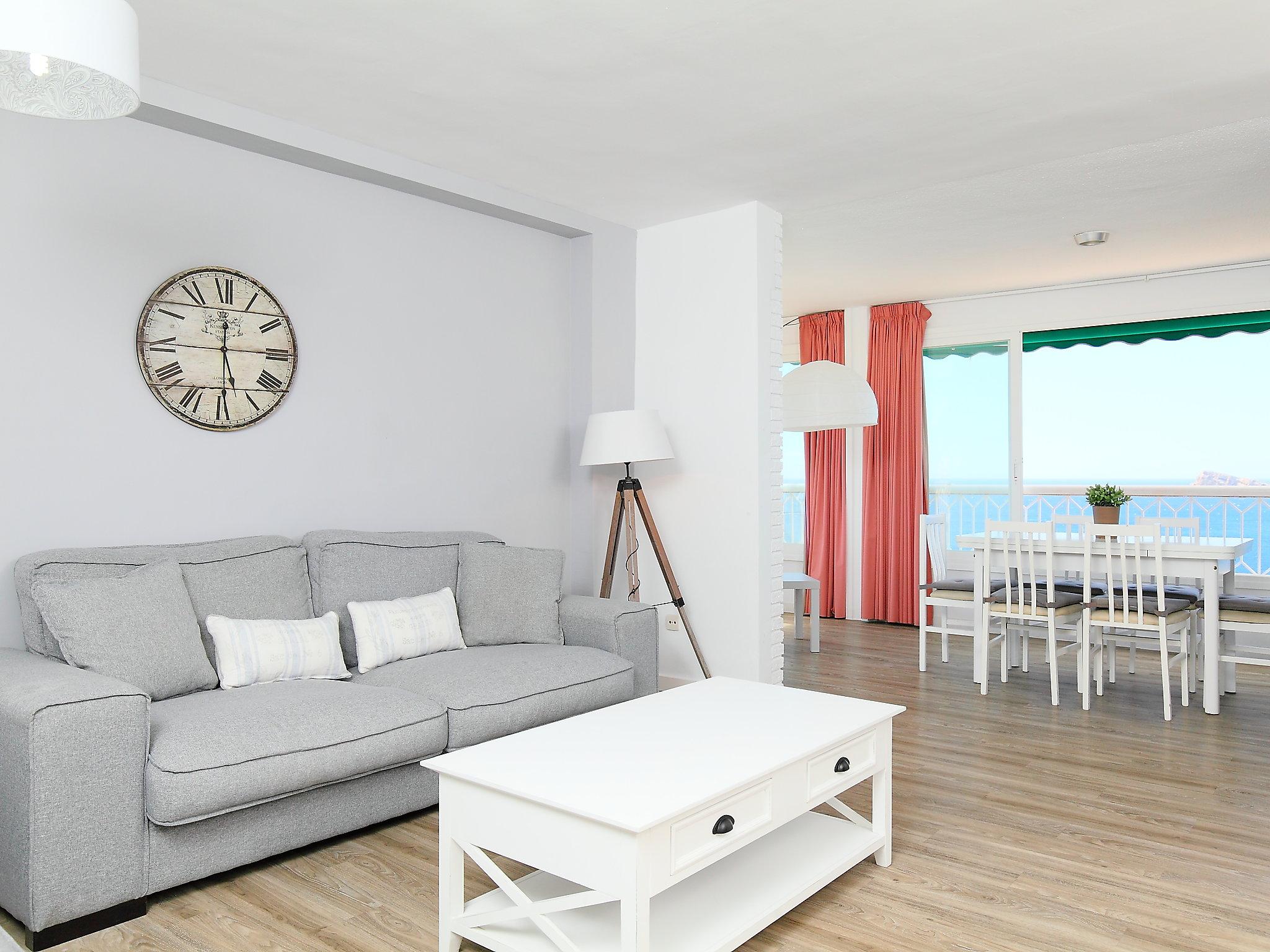 Foto 8 - Apartamento de 3 habitaciones en Benidorm con piscina y vistas al mar