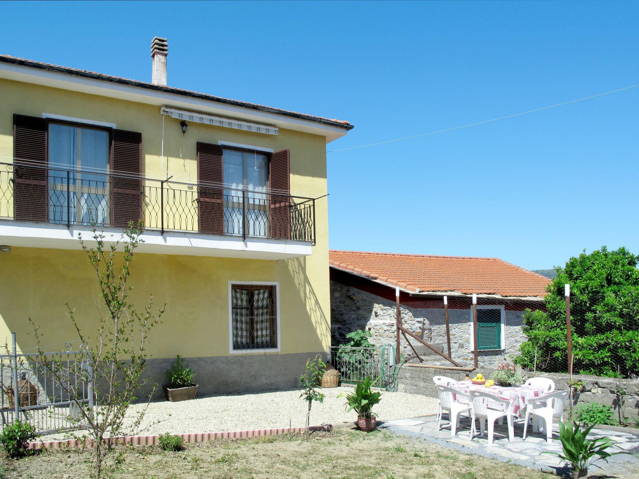 Photo 11 - Maison de 3 chambres à Dolcedo avec jardin