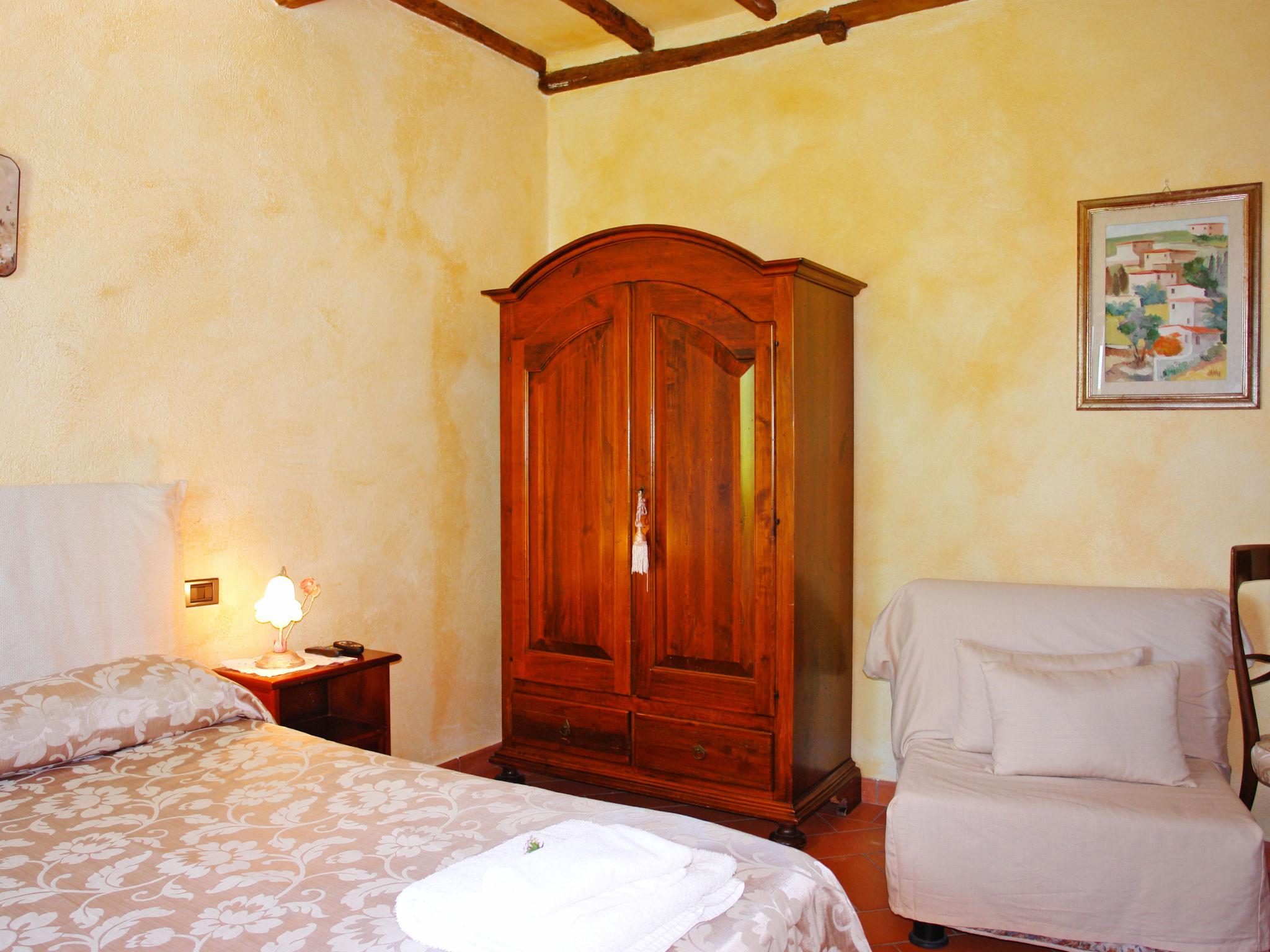 Photo 10 - 3 bedroom House in Gambassi Terme with private pool and garden