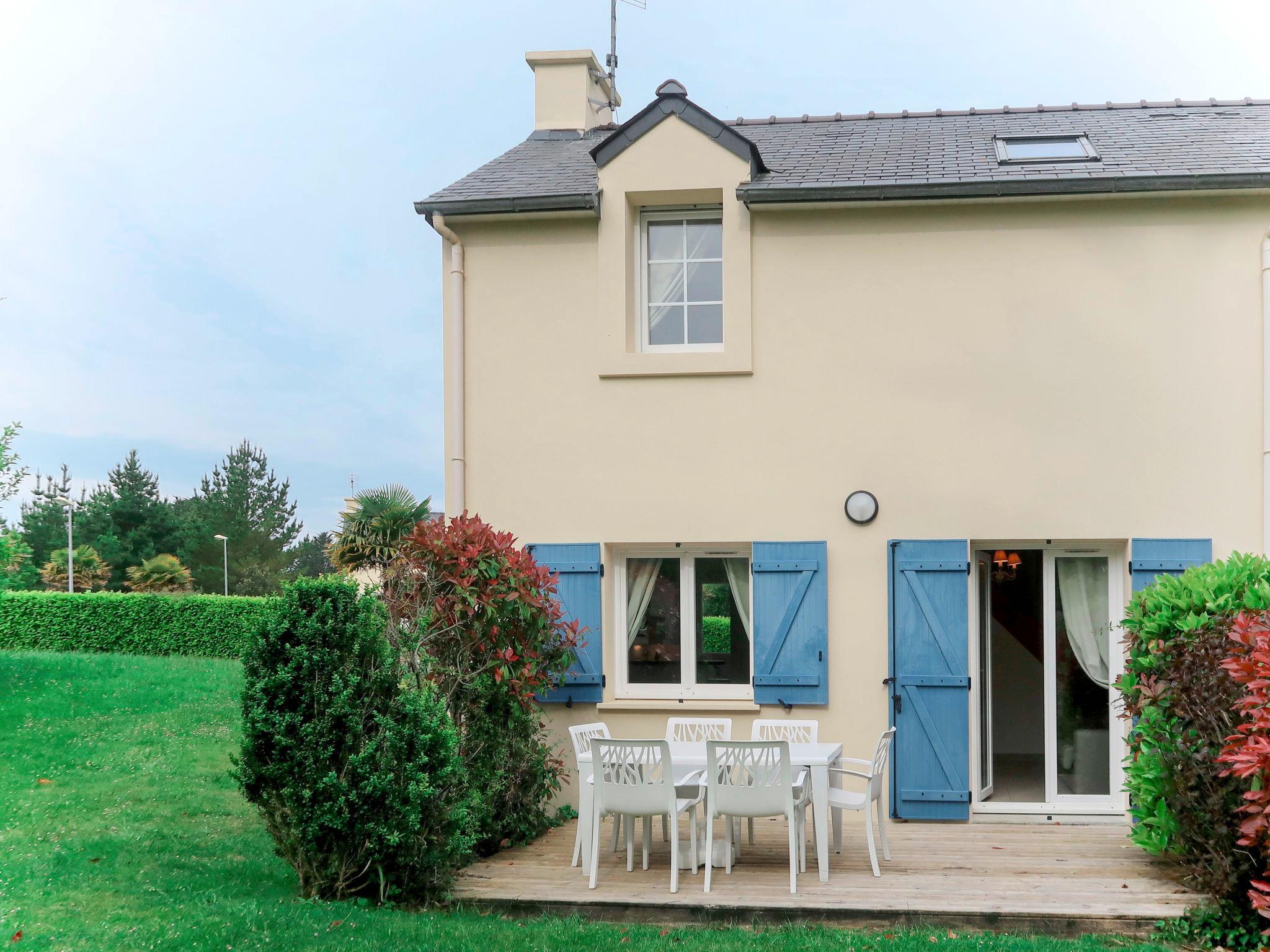 Foto 6 - Haus mit 2 Schlafzimmern in Crozon mit schwimmbad und blick aufs meer