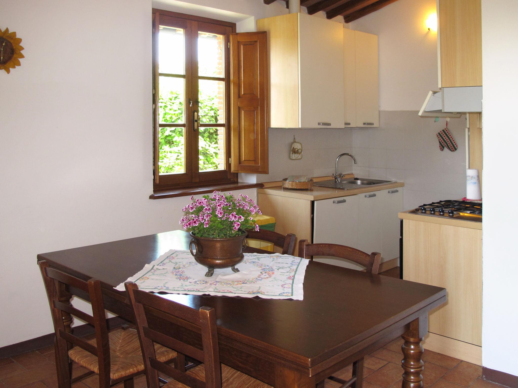 Photo 9 - 3 bedroom House in Lucca with swimming pool and garden