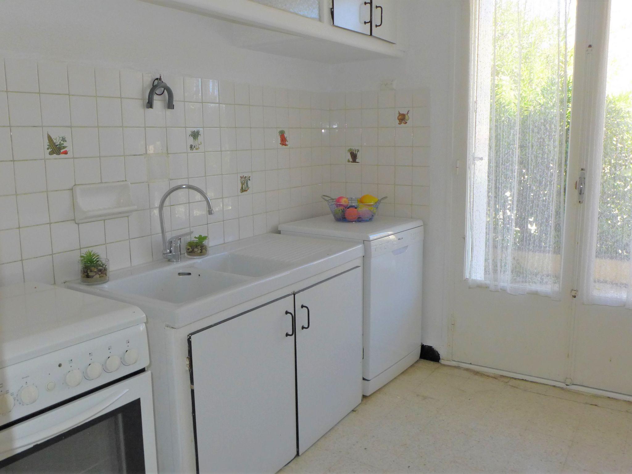 Foto 9 - Apartamento de 3 quartos em Narbonne com jardim e terraço