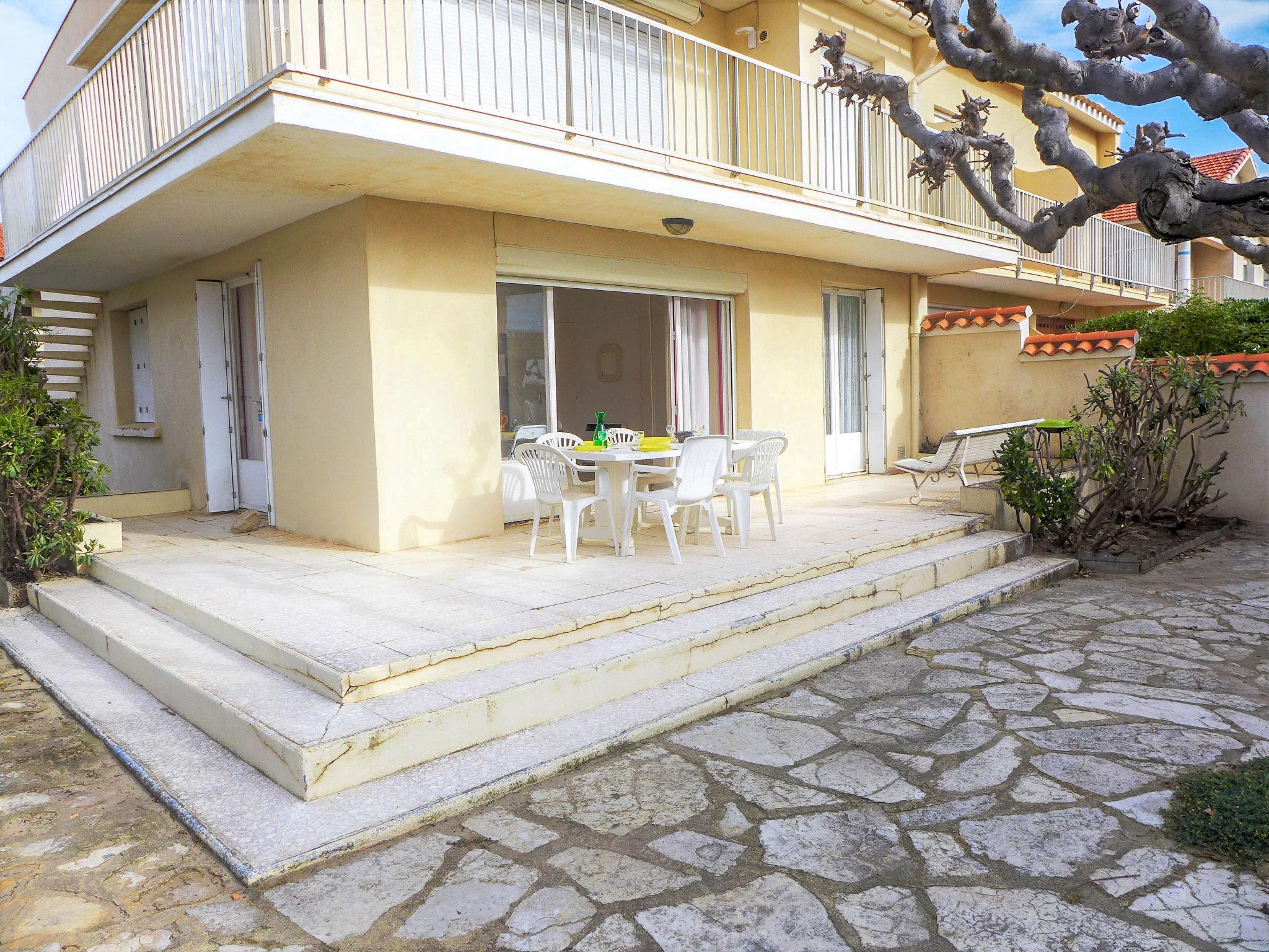 Photo 21 - Appartement de 3 chambres à Narbonne avec jardin et terrasse