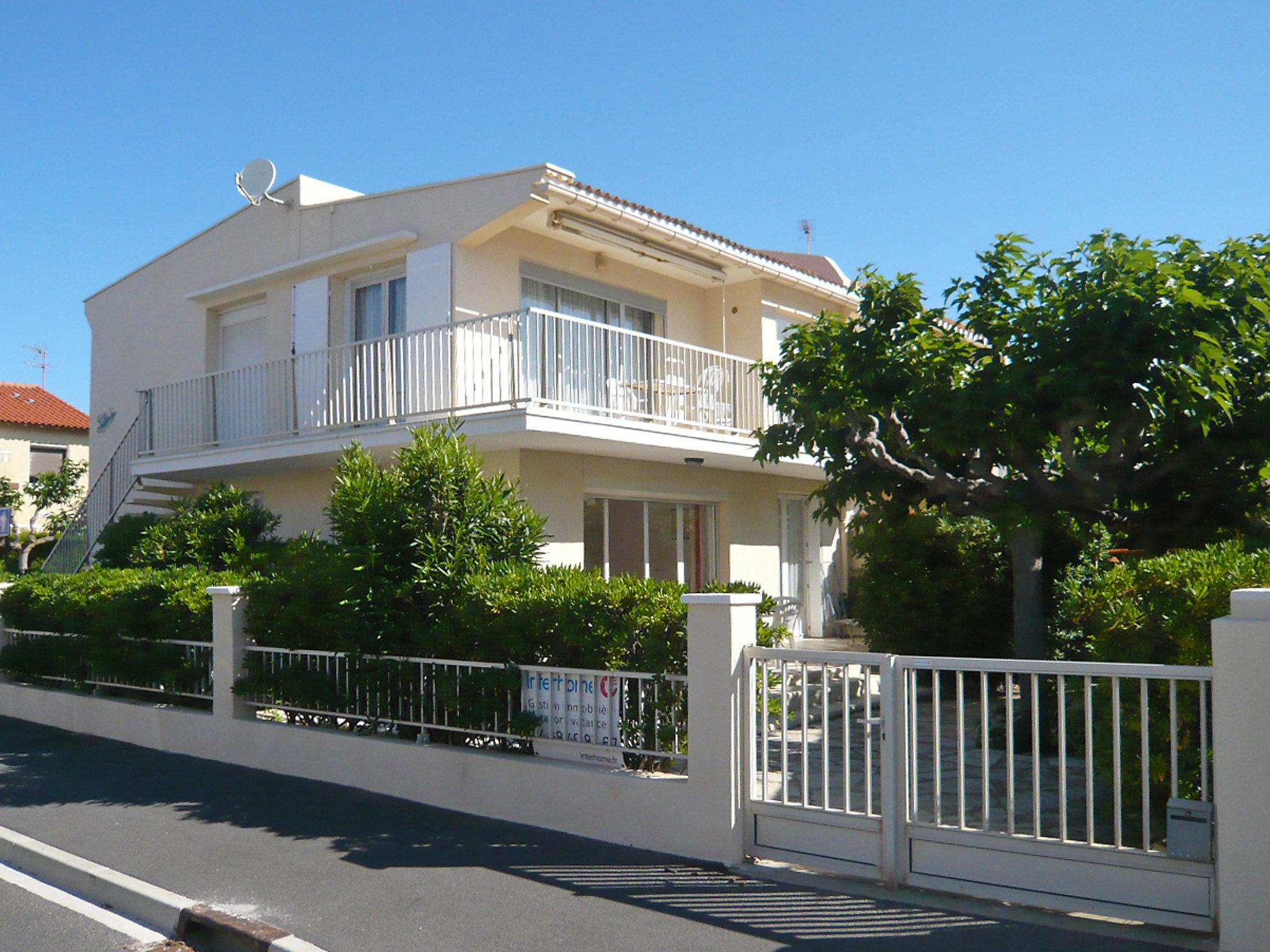 Photo 26 - Appartement de 3 chambres à Narbonne avec jardin et vues à la mer