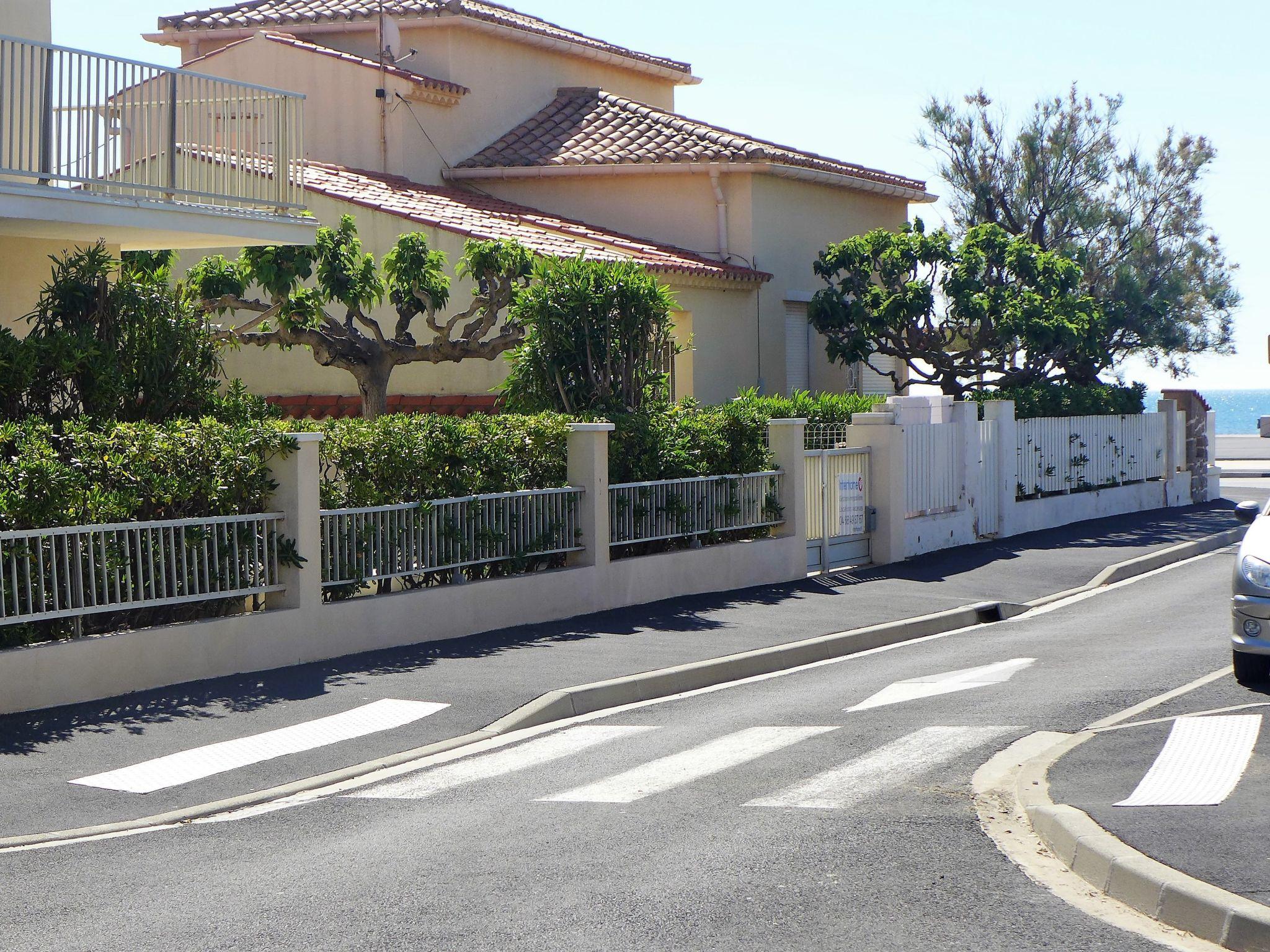 Photo 29 - Appartement de 3 chambres à Narbonne avec jardin et vues à la mer