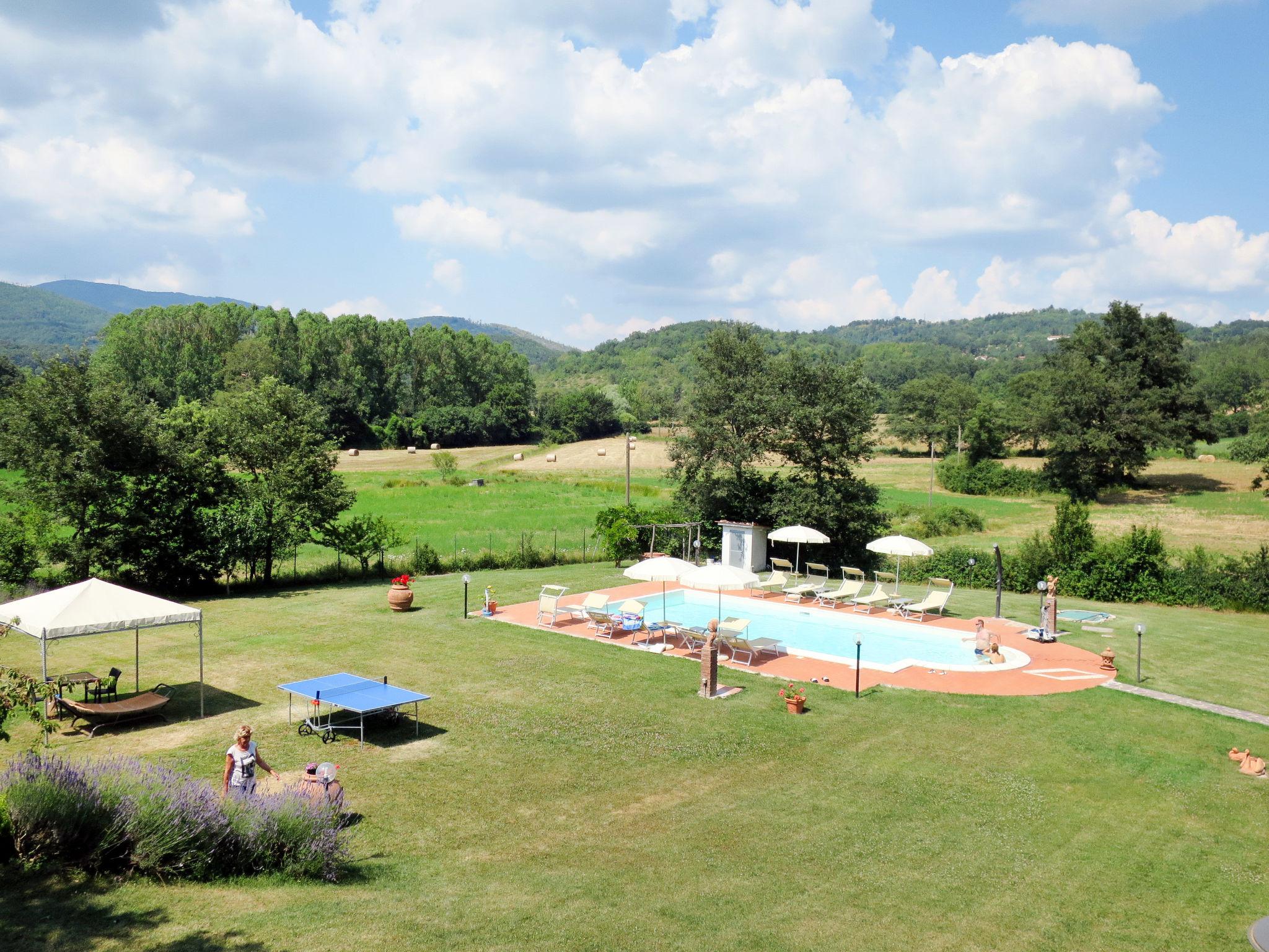 Foto 40 - Casa de 2 quartos em Montieri com piscina e jardim