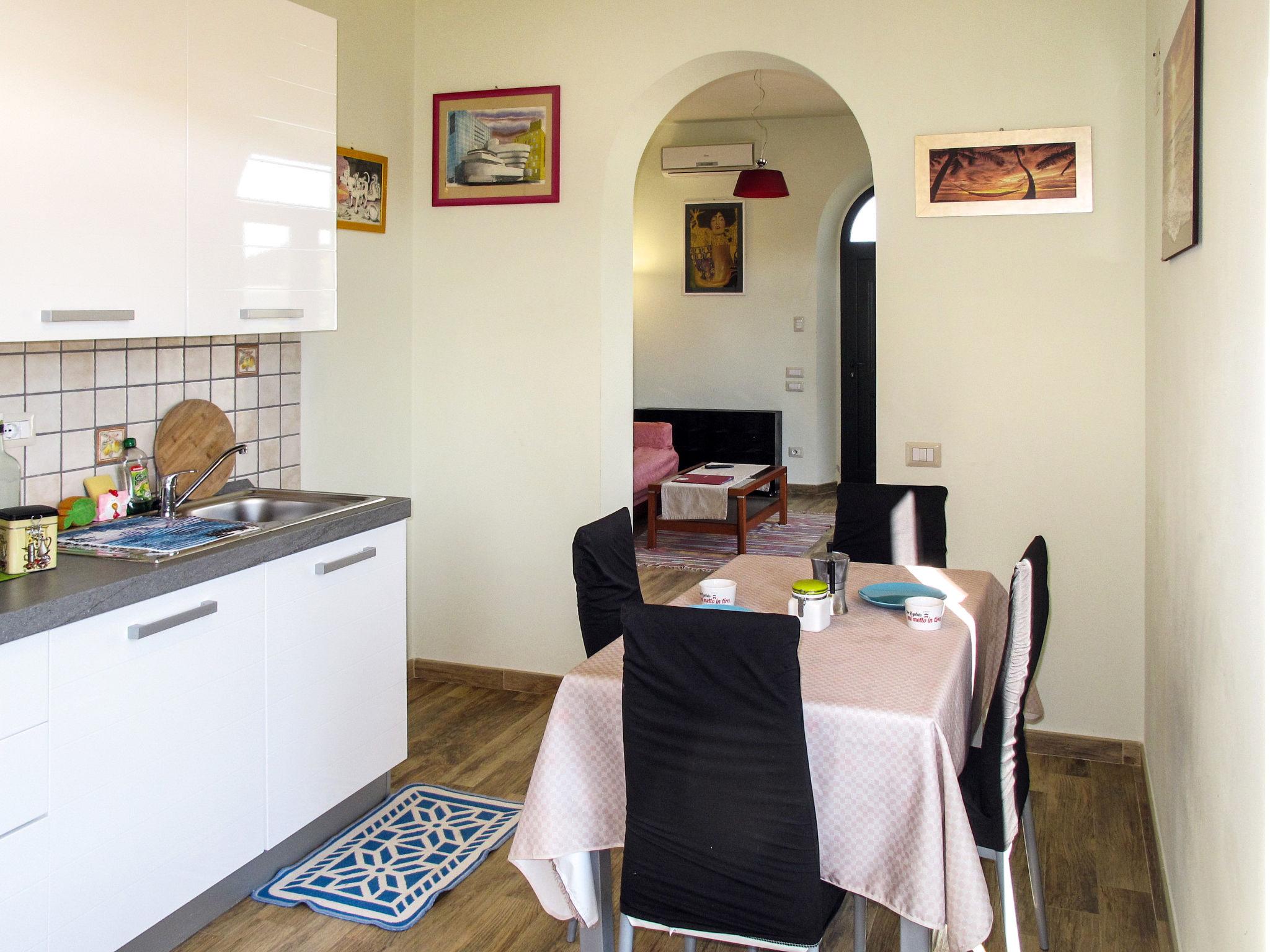 Foto 8 - Appartamento con 2 camere da letto a Lucca con piscina e giardino