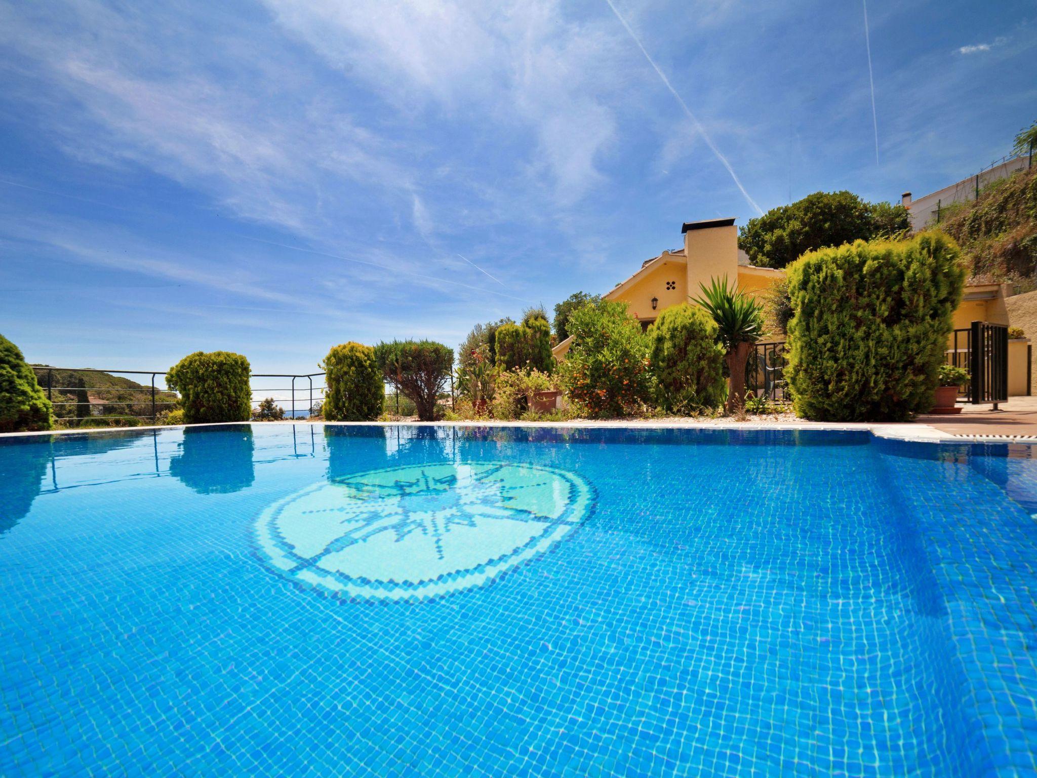 Photo 19 - Maison de 3 chambres à Tossa de Mar avec piscine privée et vues à la mer