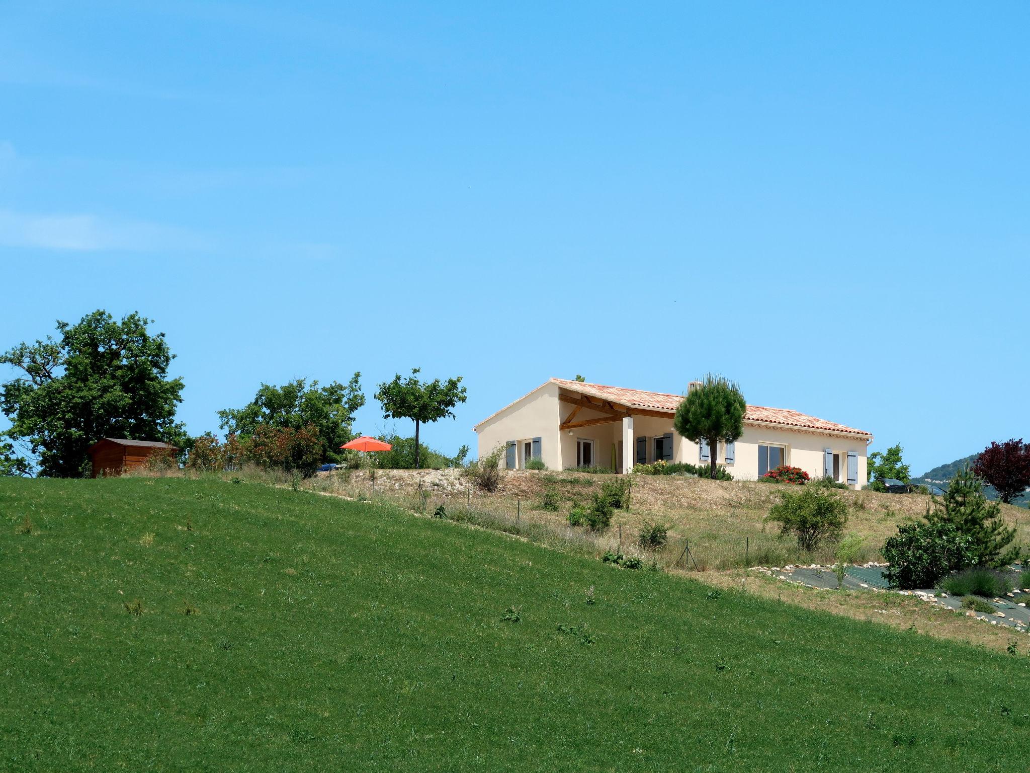 Foto 32 - Casa de 3 habitaciones en Sainte-Jalle con piscina privada y terraza