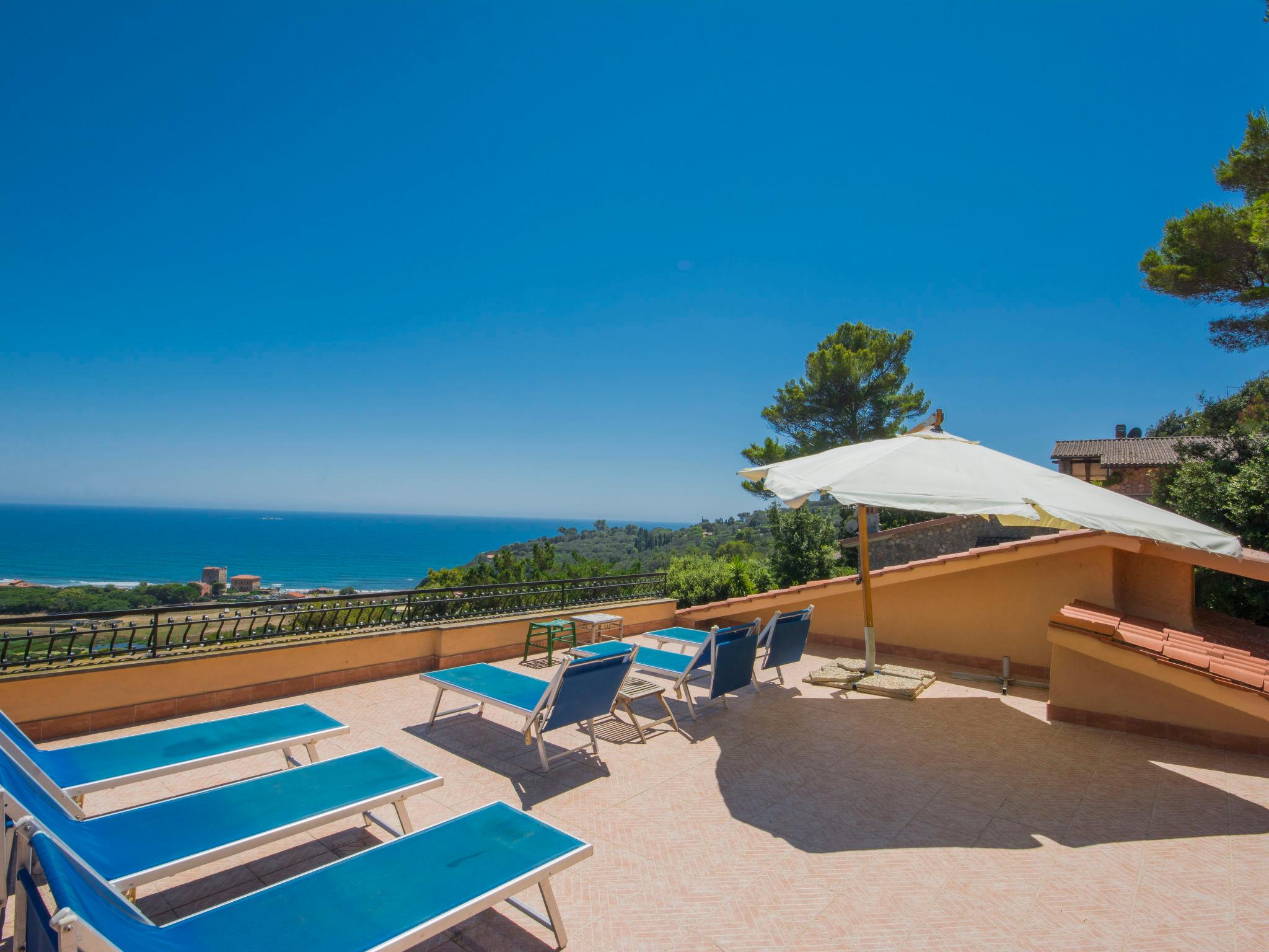 Foto 40 - Casa de 5 habitaciones en Orbetello con jardín y vistas al mar