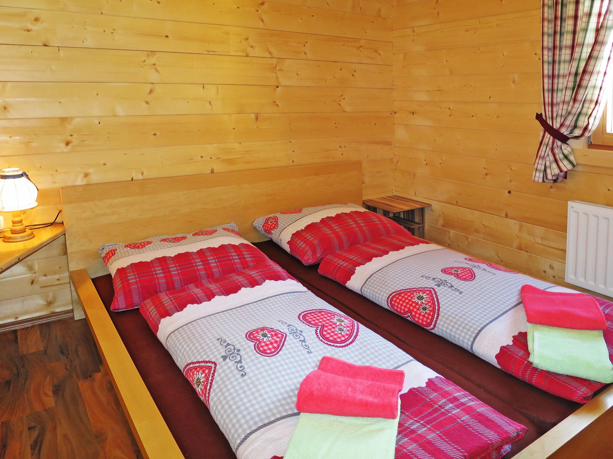 Photo 5 - Maison de 1 chambre à Fusch an der Großglocknerstraße avec terrasse et vues sur la montagne