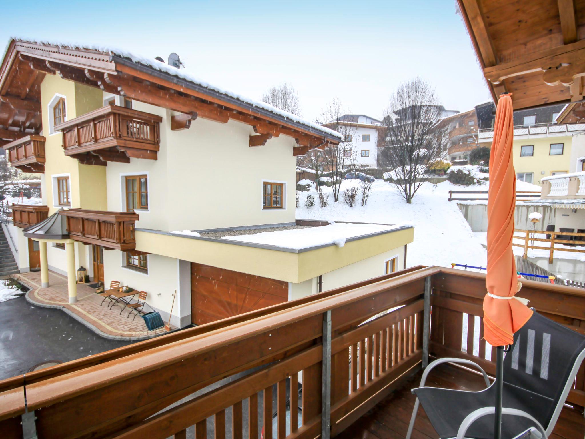 Foto 14 - Apartment mit 4 Schlafzimmern in Fügen mit blick auf die berge